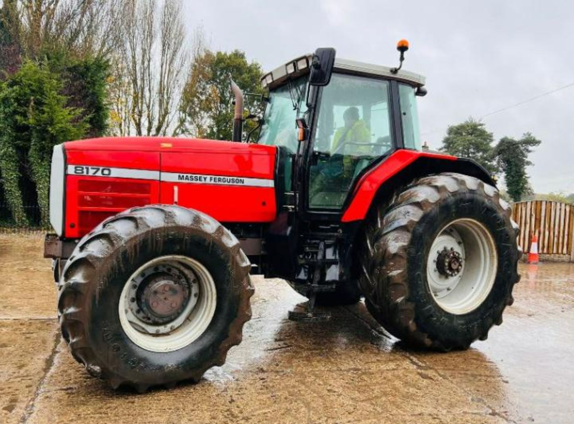 MASSEY FERGUSON 8170 4WD TRACTOR C/W AC CABIN - Image 4 of 16