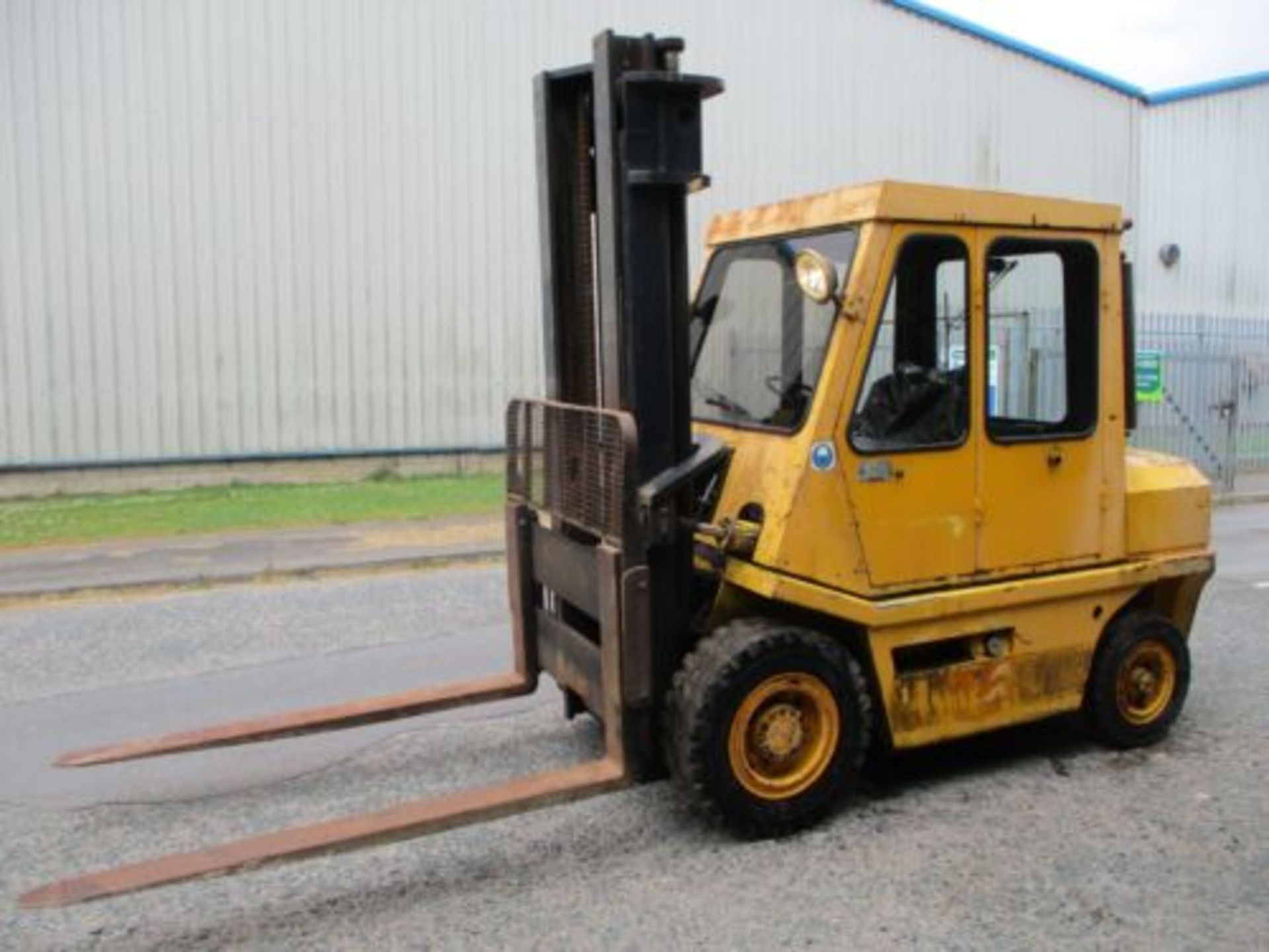 LANSING 7/5.0 FORK LIFT FORKLIFT TRUCK STACKER 5 TON LIFT 6 7 8 10 DELIVERY - Image 9 of 12