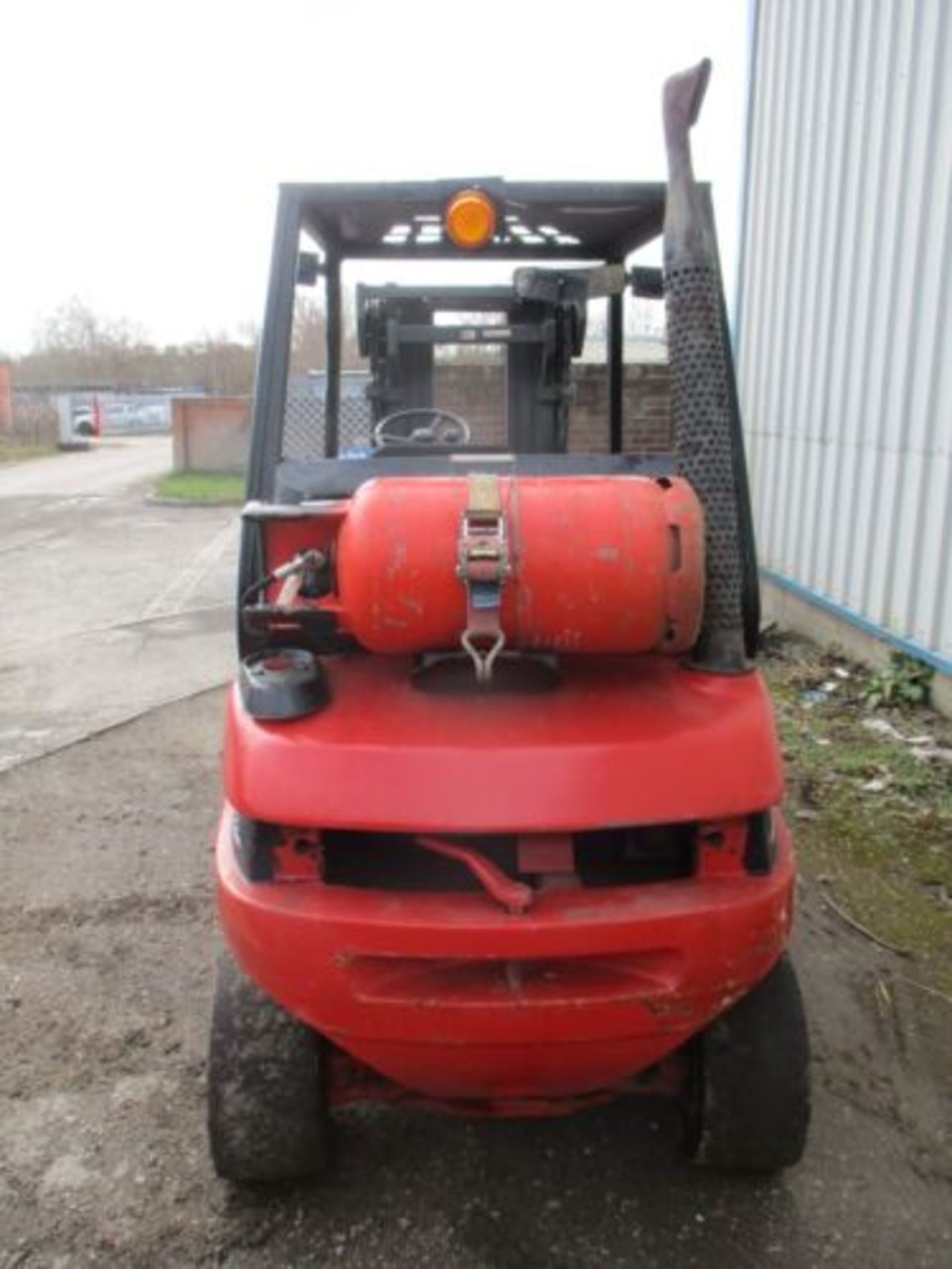 LINDE H20 FORK LIFT FORKLIFT TRUCK STACKER 2 TON DELVERY CONTAINER TRIPLE MAST - Image 2 of 14