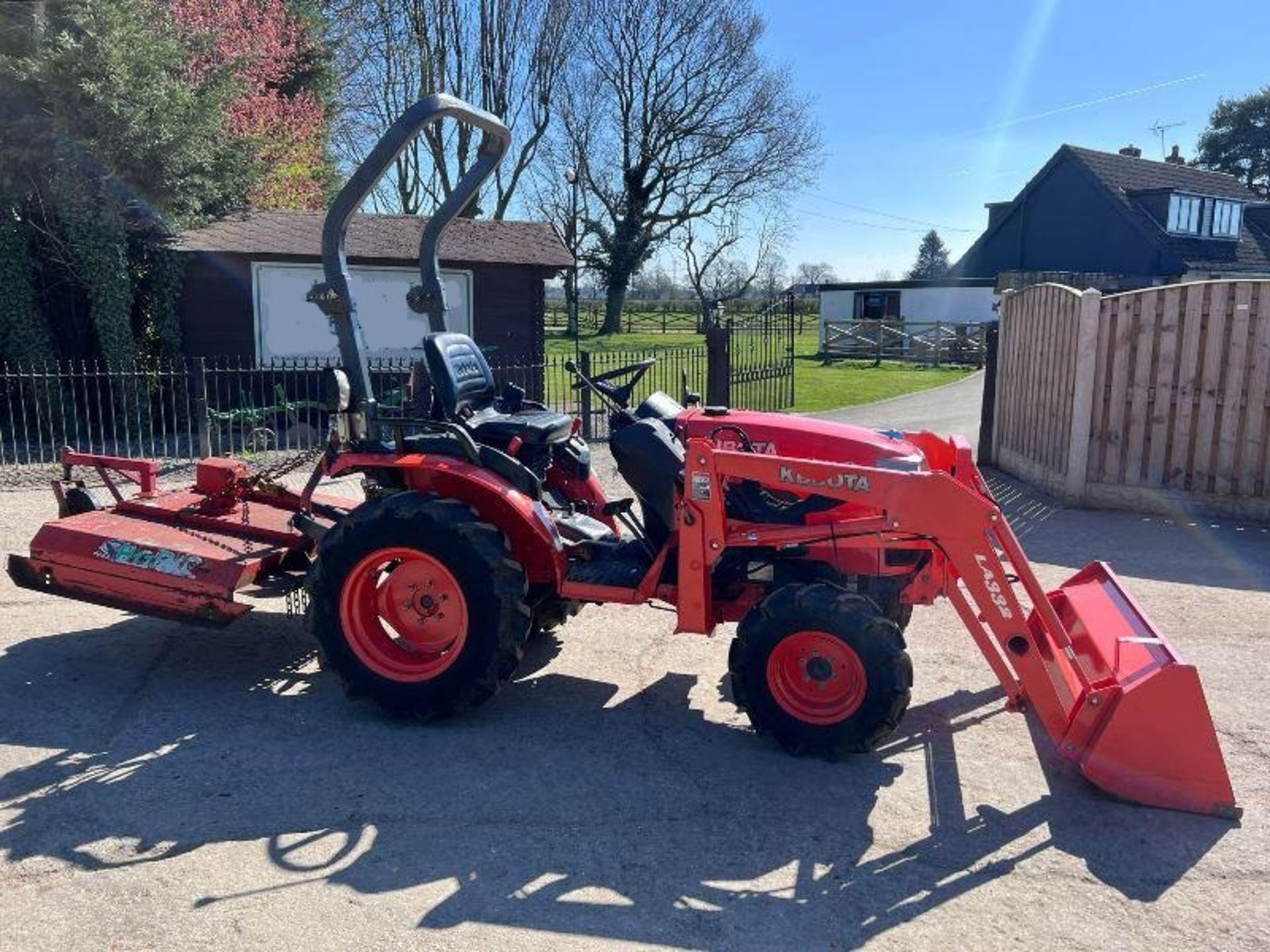 KUBOTA B2530 4WD TRACTOR *ONE OWNER FROM NEW , ONLY 467 HOURS - Image 2 of 19