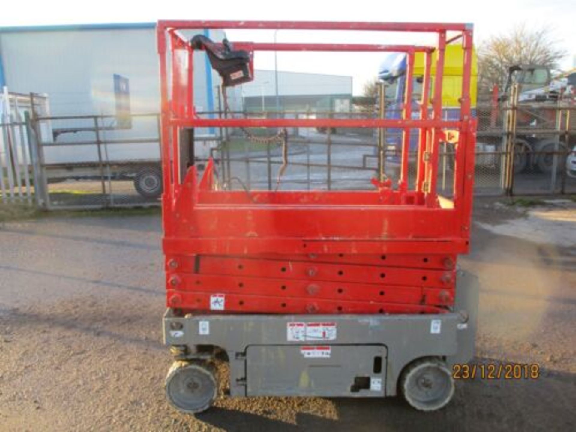 2004 GENIE GS 1932 3219 SCISSOR LIFT ACCESS PLATFORM CHERRY PICKER DELIVERY OK - Image 6 of 10