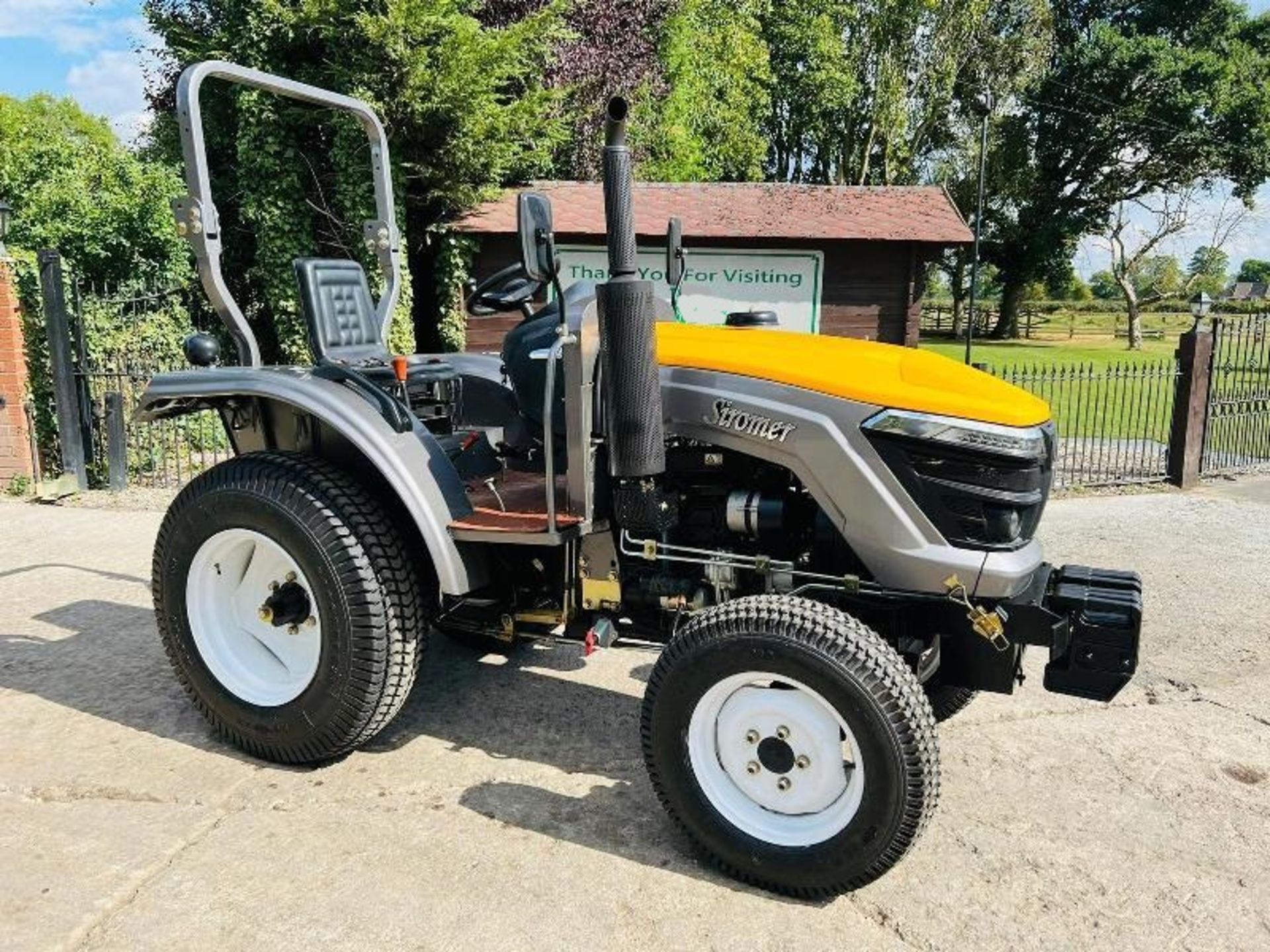 ** BRAND NEW SIROMER 254 4WD TRACTOR YEAR 2023 C/W TURF TYRES ** - Image 3 of 13