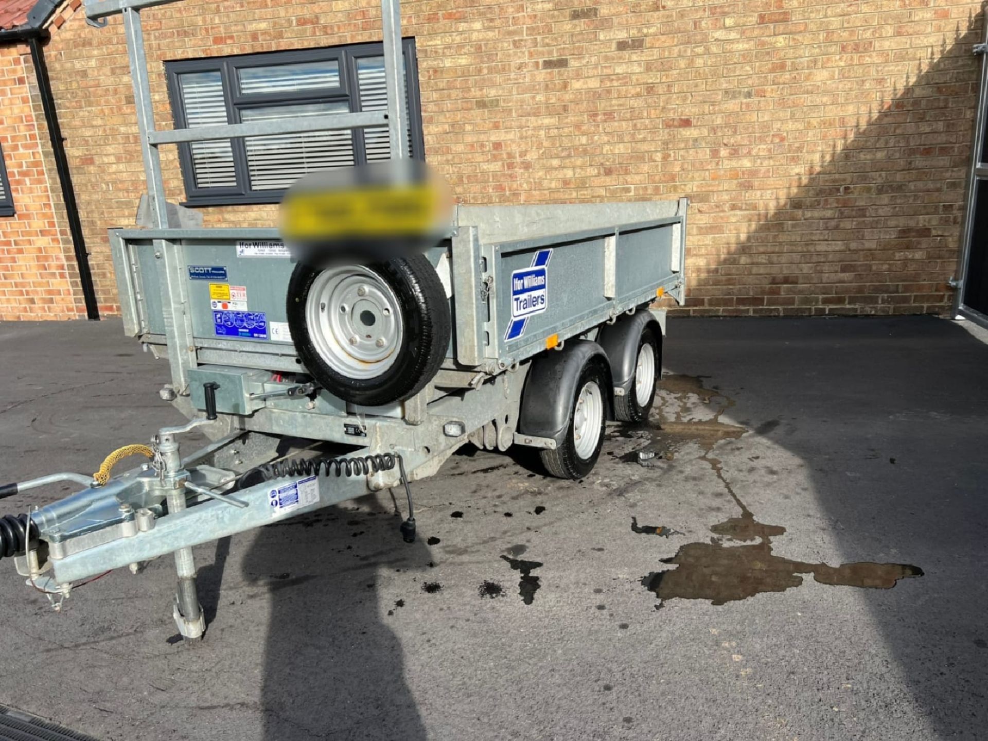 IFOR WILLIAMS 8FT TIPPING TRAILER |  YEAR 2020 | LIKE NEW | LADDER RACK | SELF CHARGE - Image 7 of 8