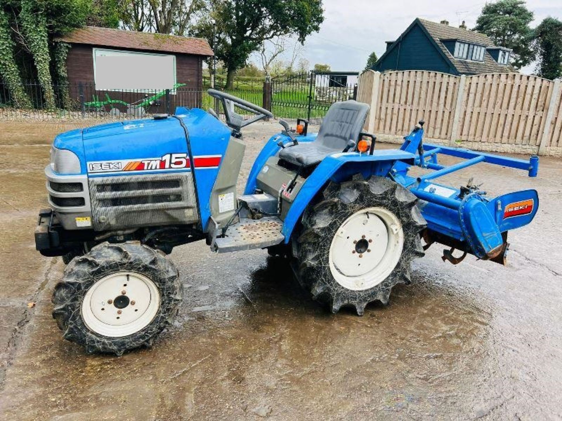 ISEKI TM15 4WD COMPACT TRACTOR C/W REAR ROTAVATOR - Image 7 of 12