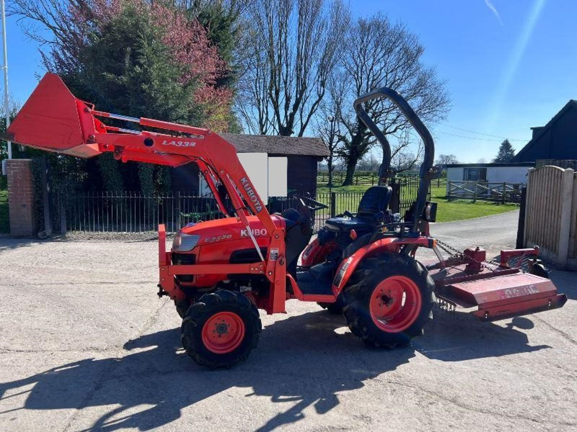 KUBOTA B2530 4WD TRACTOR *ONE OWNER FROM NEW , ONLY 467 HOURS