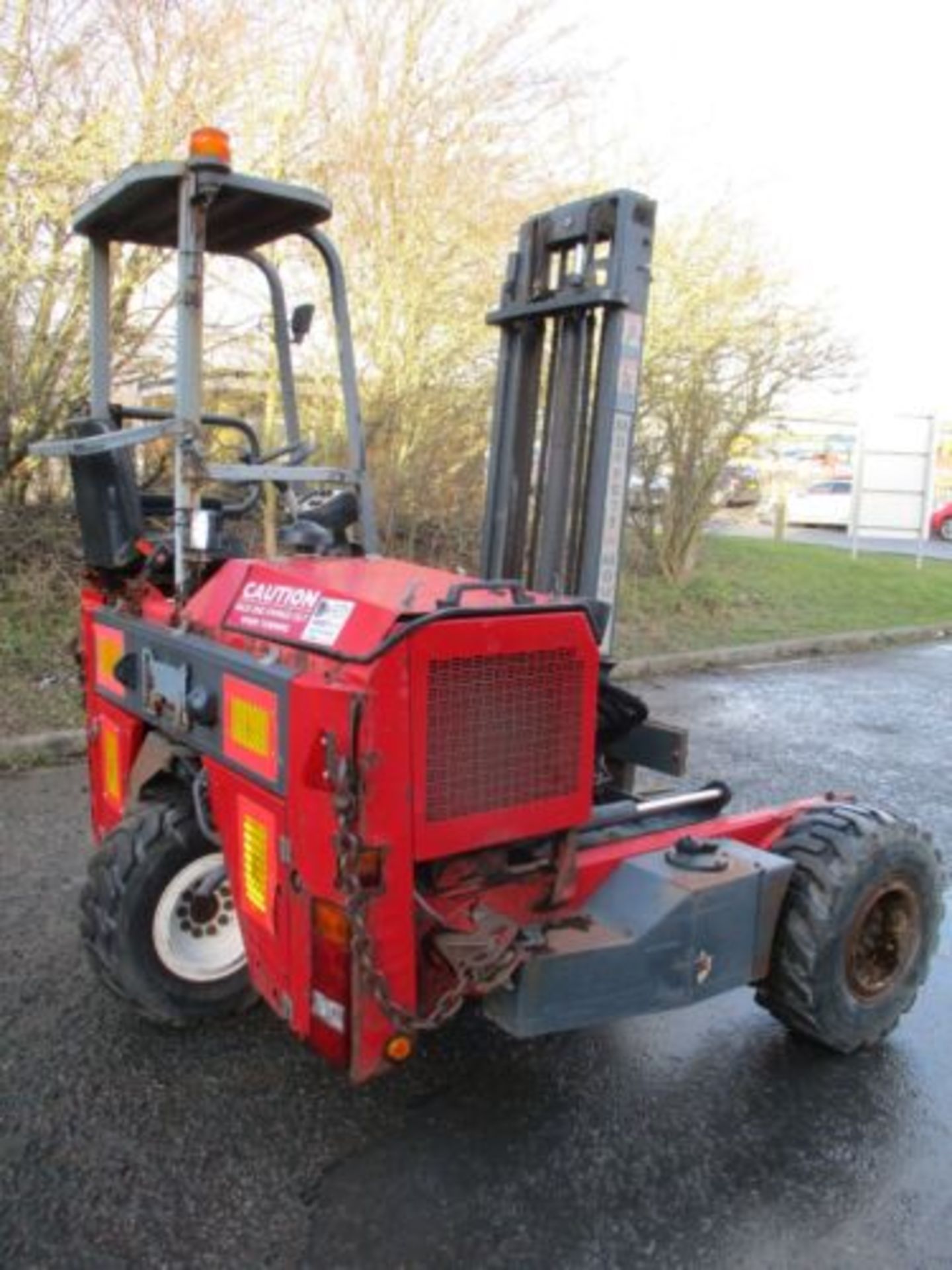 MOFFETT MOUNTY M2003 FORK LIFT FORKLIFT TRUCK MOUNTED 2 TON 3WD DELIVERY ARANGED