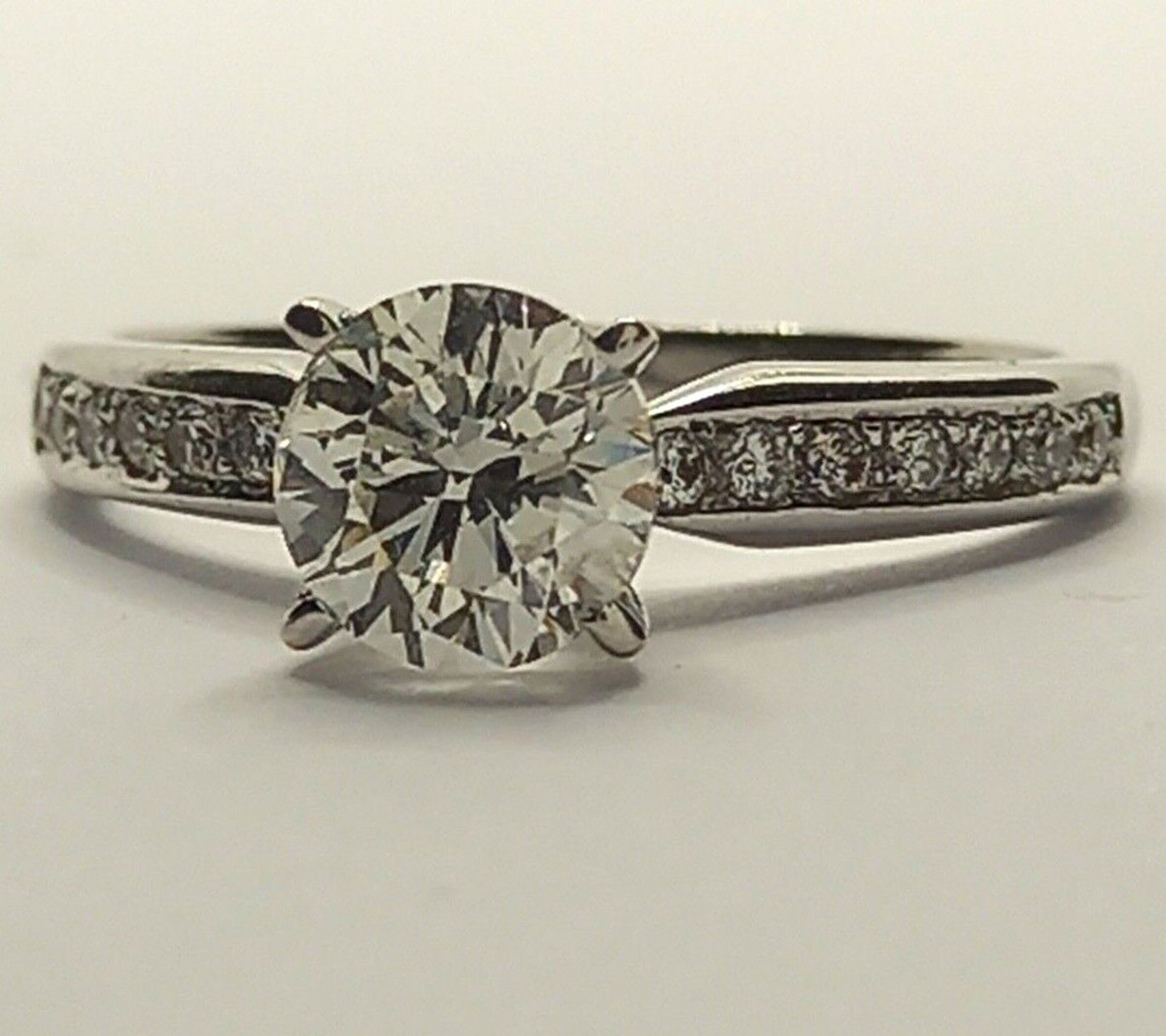 1.14CT DIAMOND ENGAGEMENT RING/DIAMOND SHOULDERS