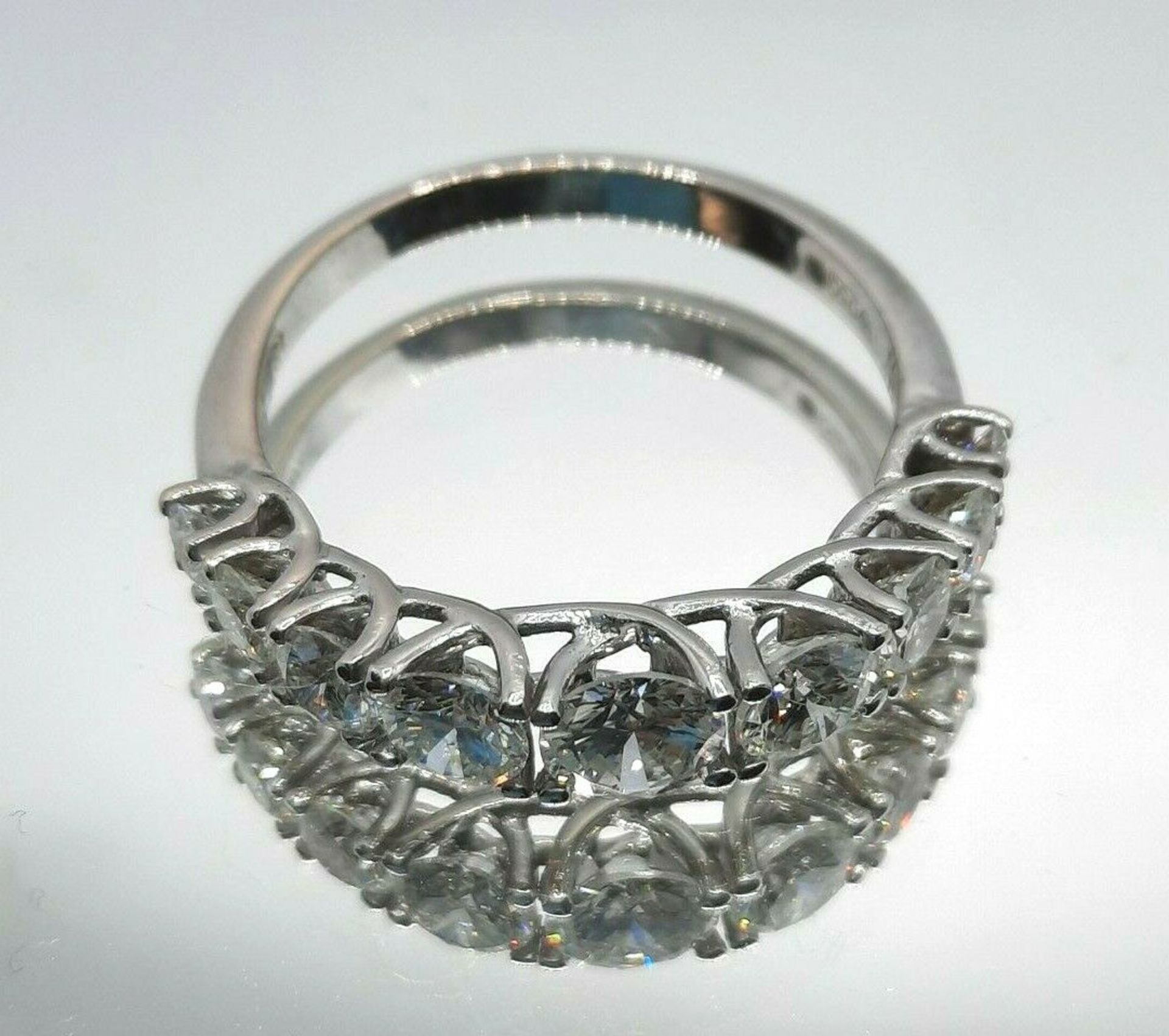 9 STONE 1.32 KARAT DIAMOND HALF ETERNITY RING/WHITE GOLD - Image 5 of 5