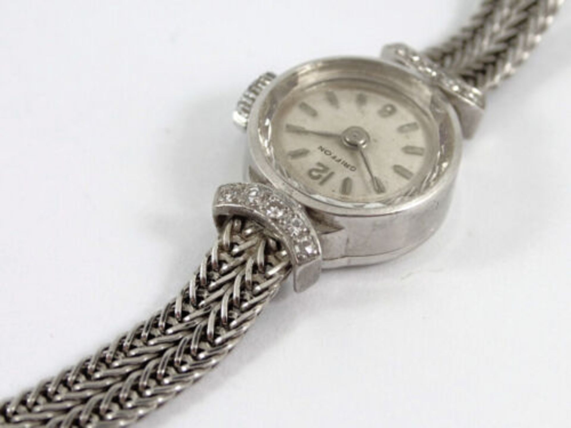 VINTAGE GRIFFON 9CT WHITE GOLD DIAMOND LADIES WATCH 375 ID82 - Image 4 of 5