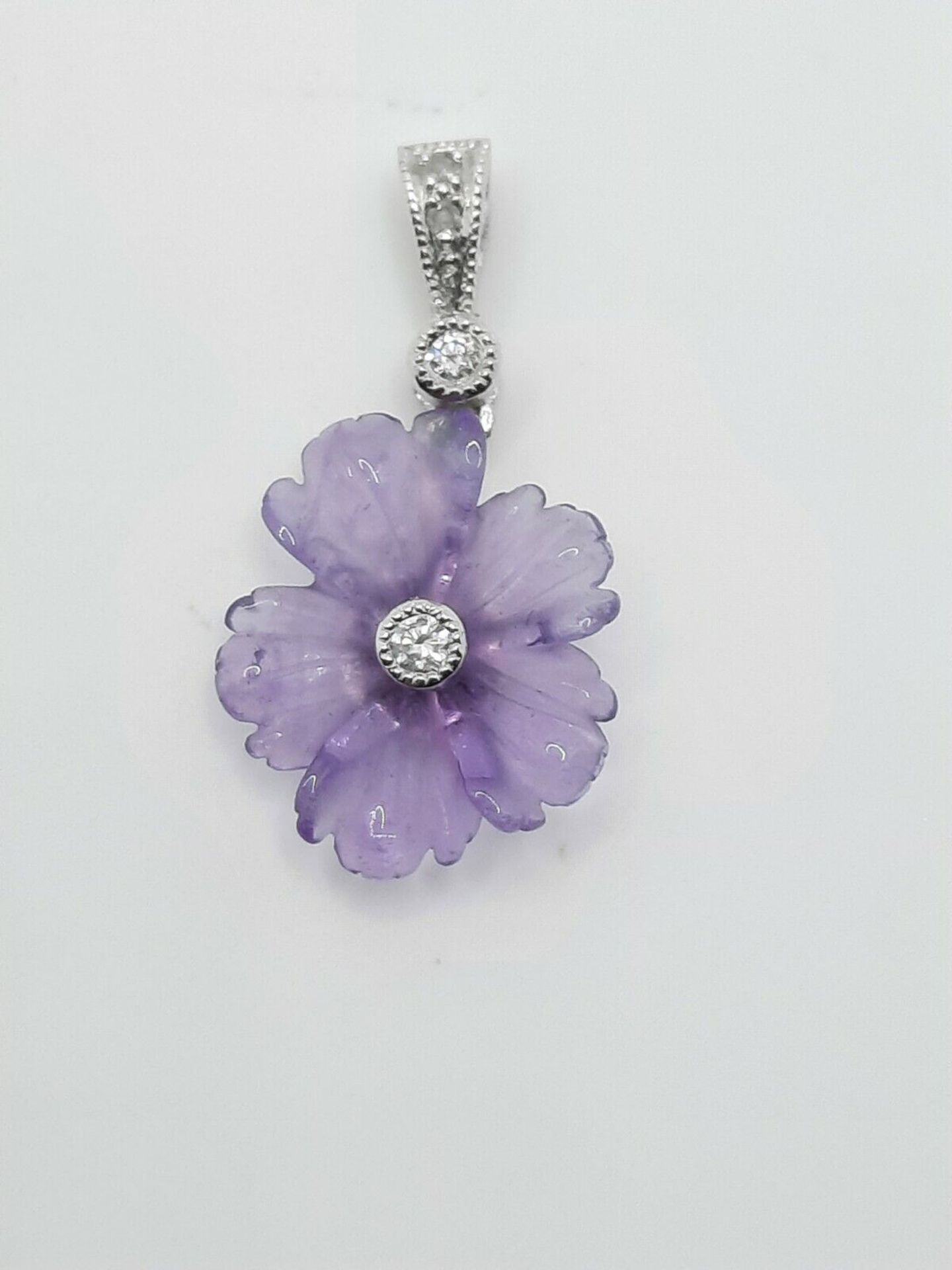 AMETHYST & DIAMOND PENDANT/WHITE GOLD - Image 7 of 8