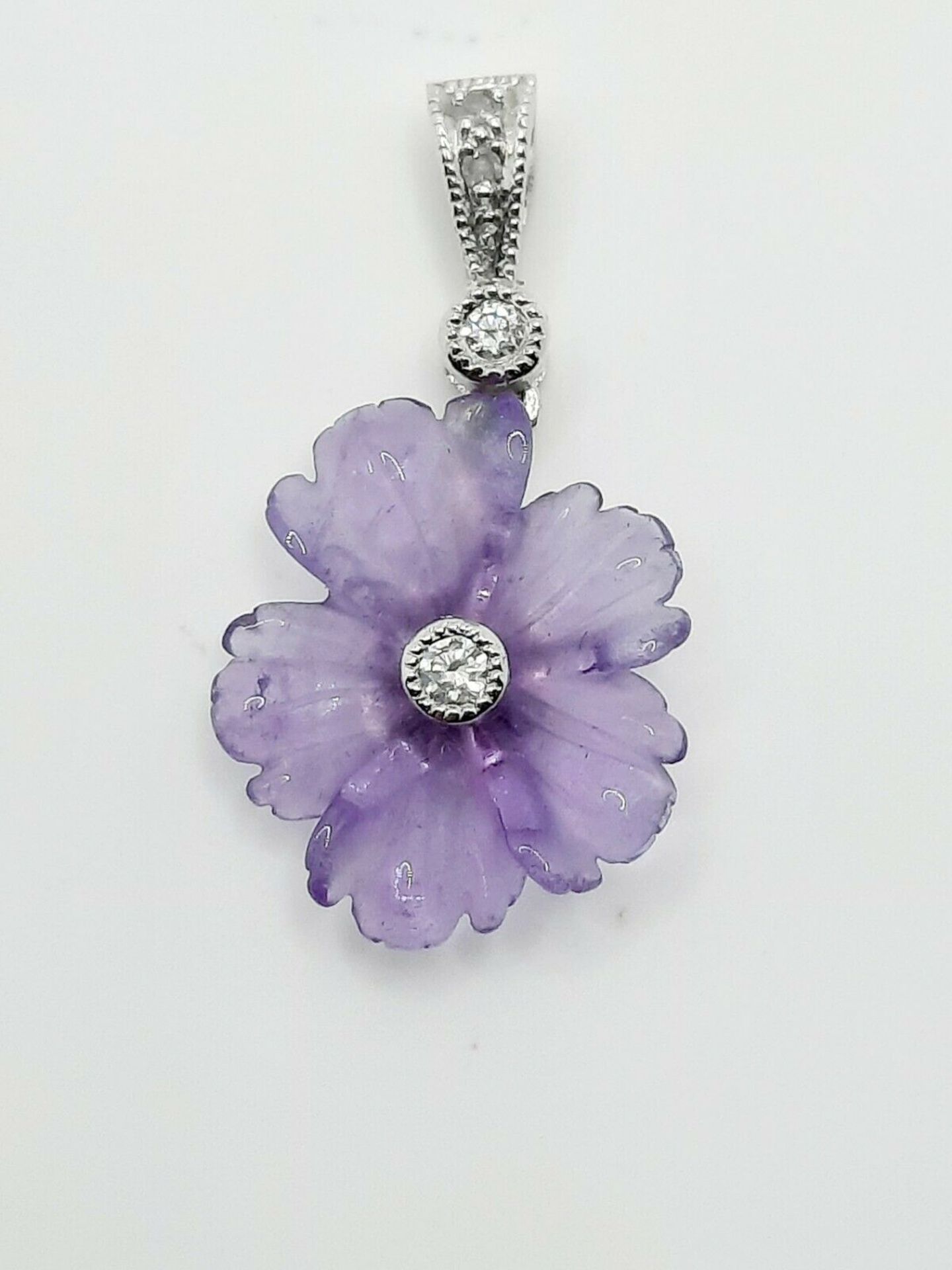 AMETHYST & DIAMOND PENDANT/WHITE GOLD - Image 2 of 8