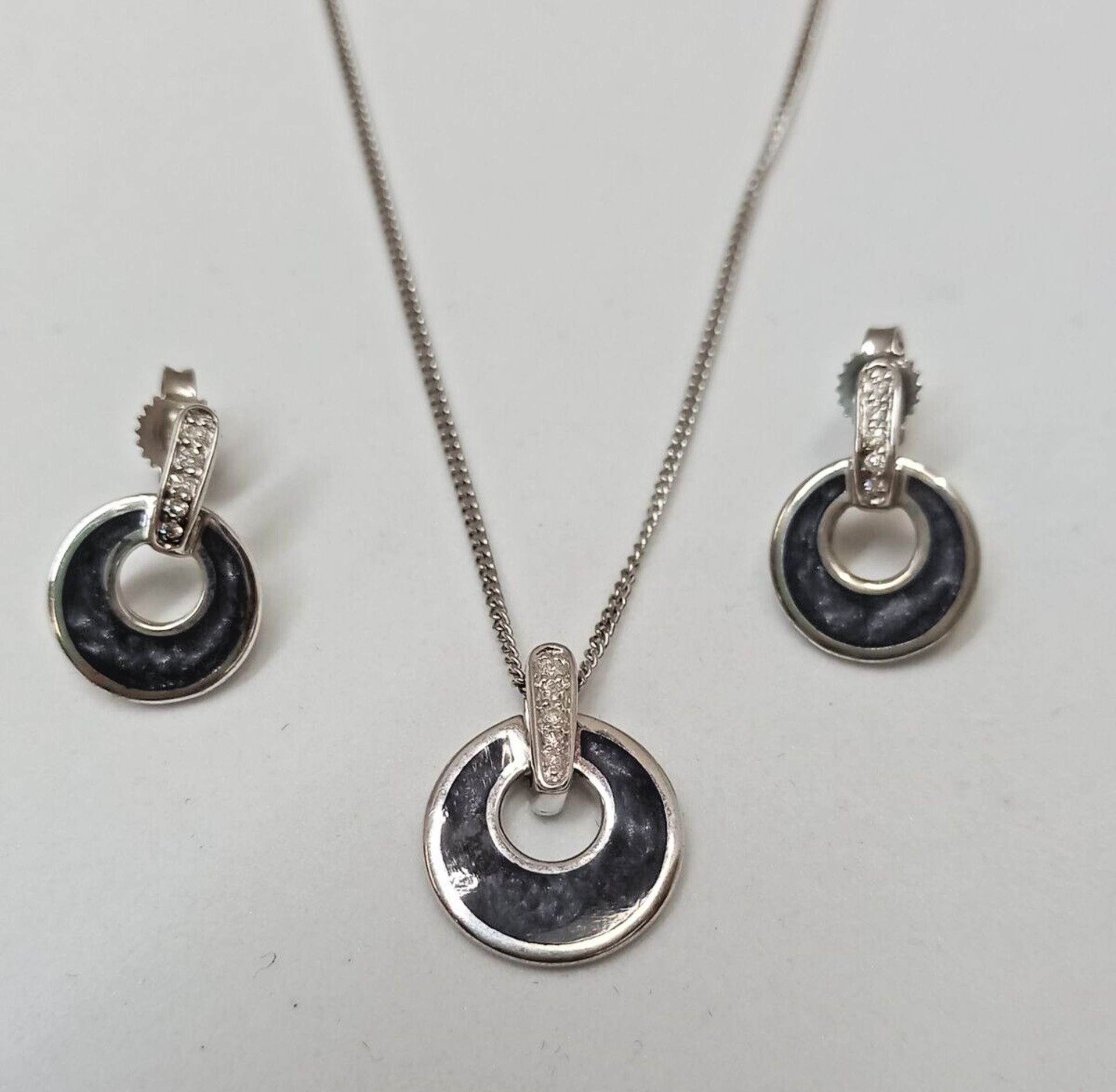 PENDANT & EARRING SET/CERAMIC & DIAMONDS SLATE GREY /STERLING SILVER