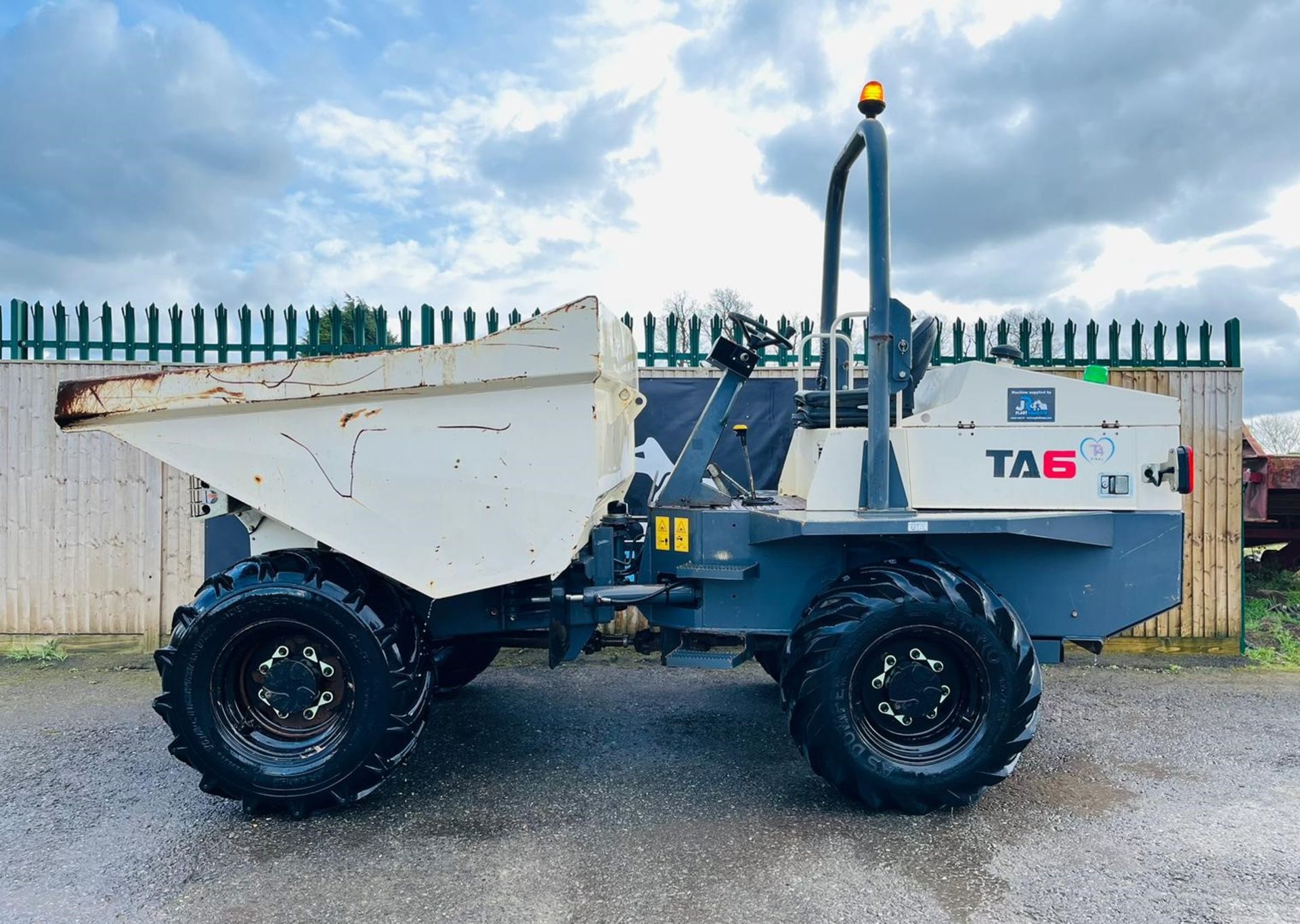 TEREX TA6 DUMPER 3 TON STRAIGHT 2015 1176 HOURS GOOD TYRES - Image 2 of 12