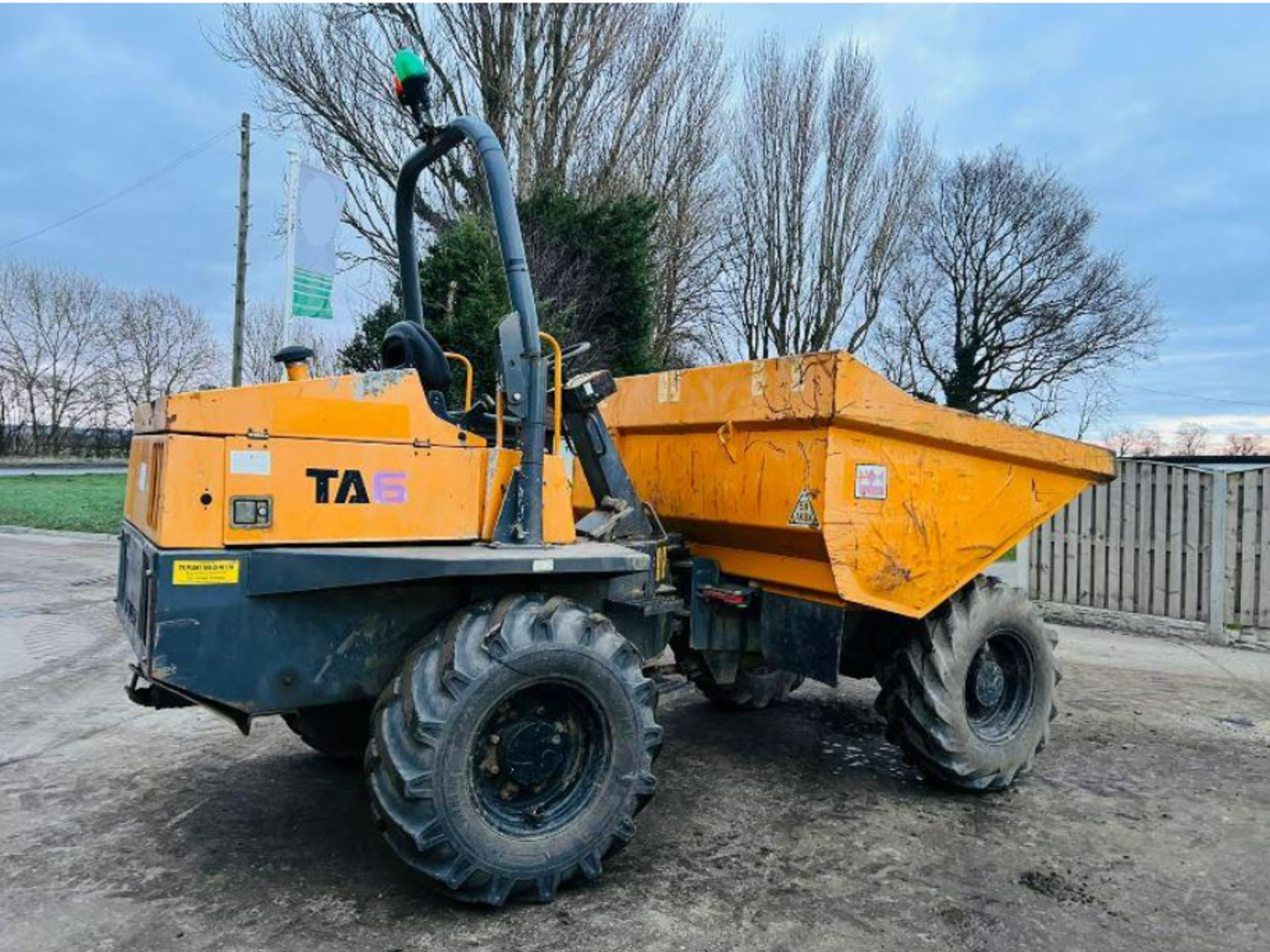 TEREX TA6 4WD DUMPER * YEAR 2015 * C/W ROLE BAR - Image 3 of 8