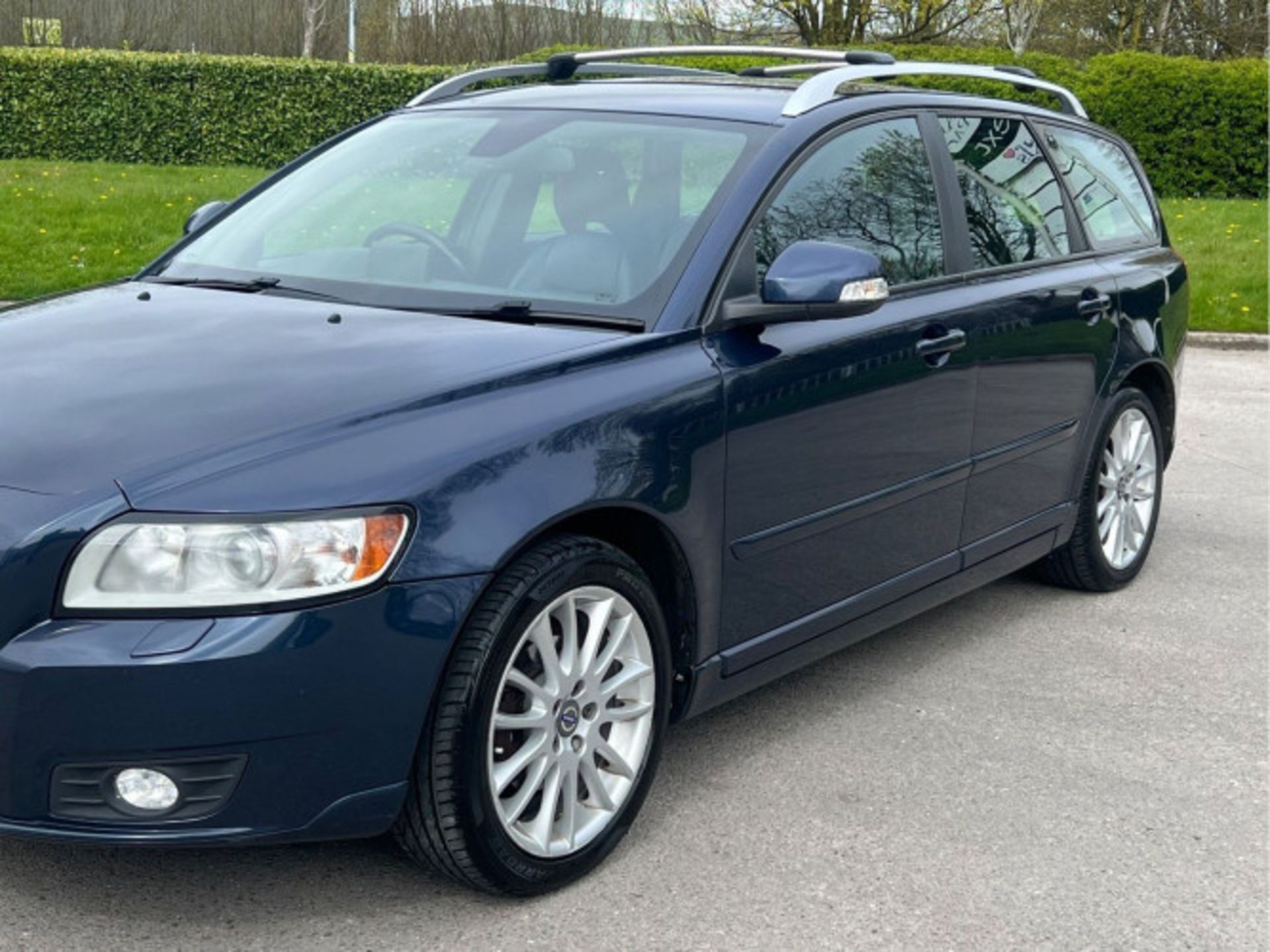 VOLVO V50 1.6D DRIVE SE LUX EDITION EURO 5 (S/S) 5DR (2012) - Image 87 of 88