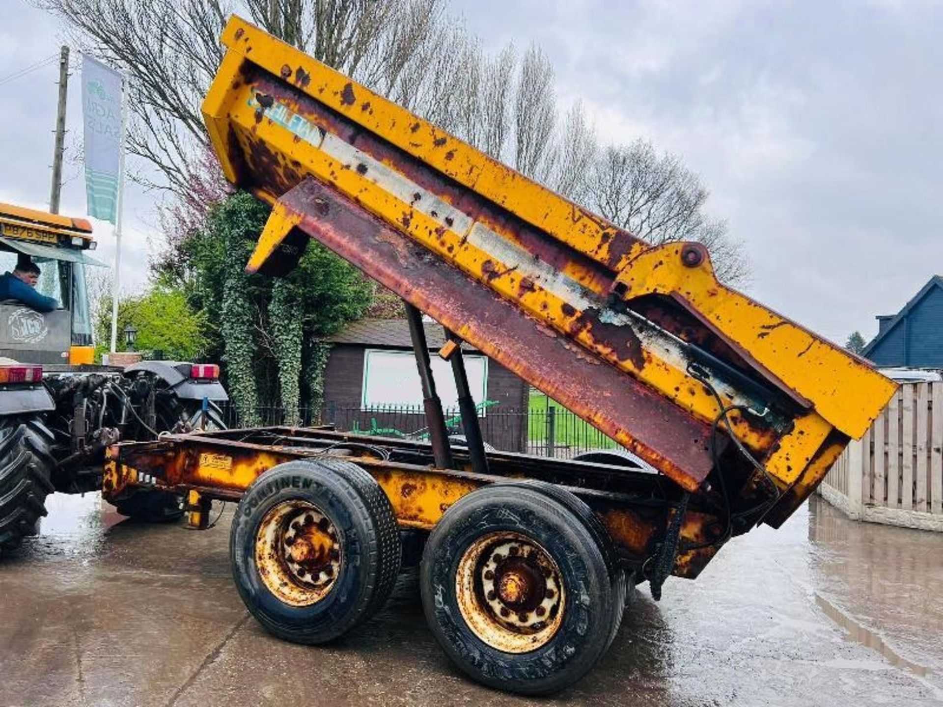 CHIEFTAIN 10 TON DUMPER TRAILER *YEAR 2005* C/W HYDRAULIC BACK DOOR - Image 13 of 15