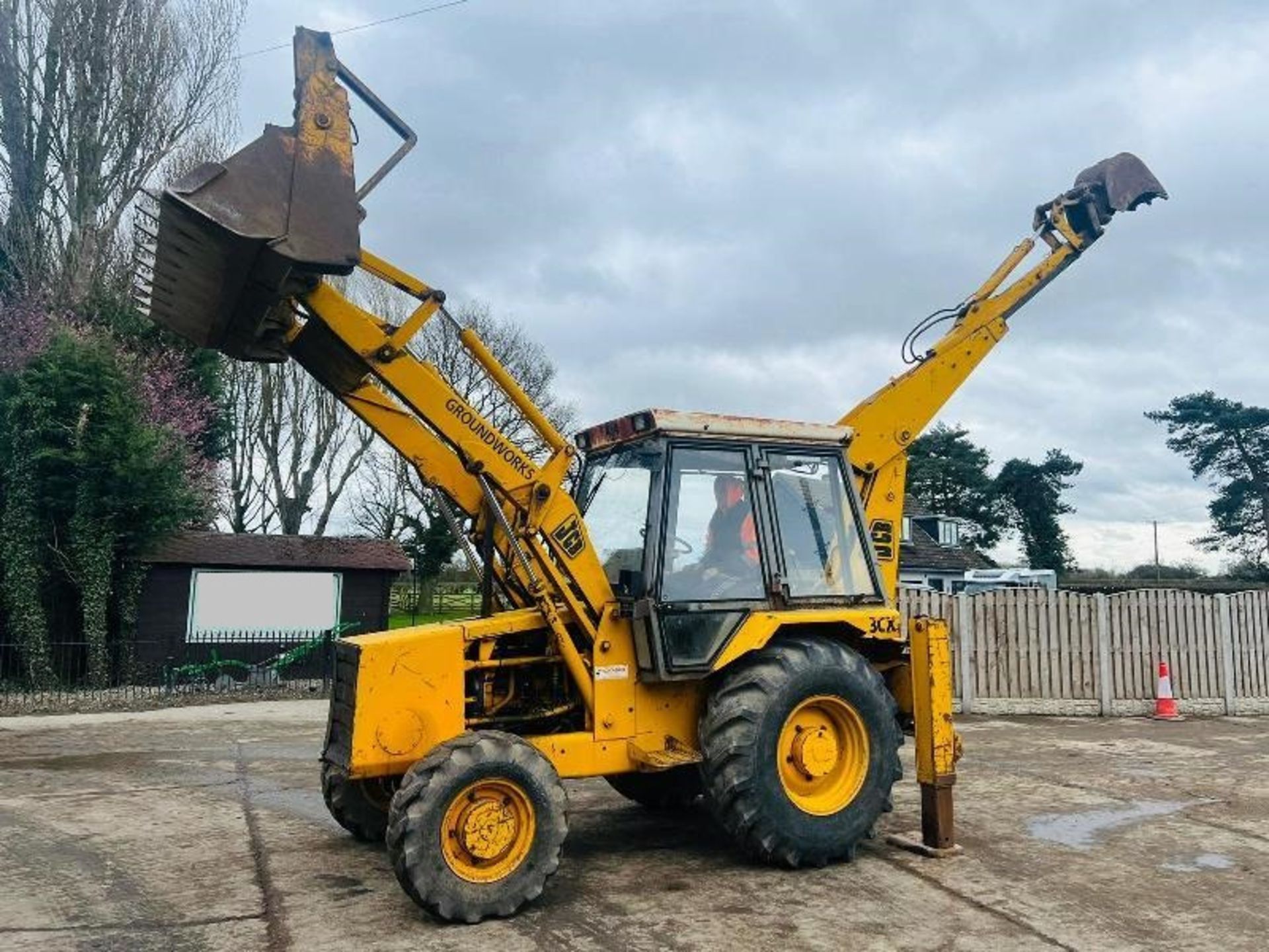 JCB 3CX PROJECT 7 4WD BACKHOE DIGGER C/W EXTENDING DIG * BIG HUB REDUCTION - Image 16 of 17