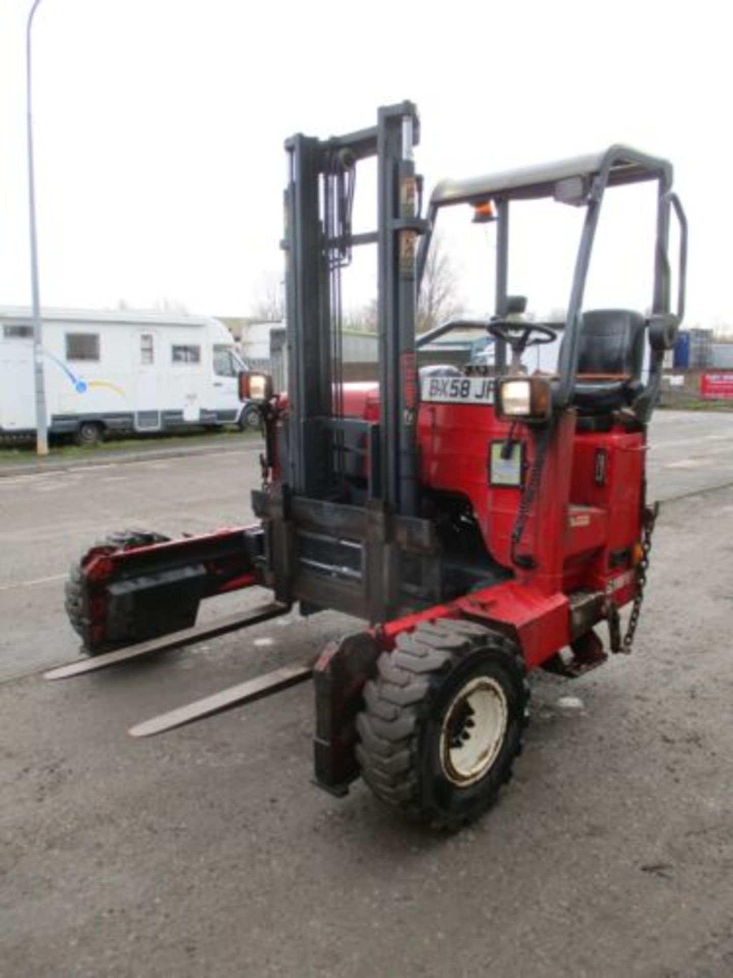 2009 MOFFETT MOUNTY M5 20.3 FORK LIFT FORKLIFT TRUCK MOUNTED LOLER DELIVERY - Image 7 of 8