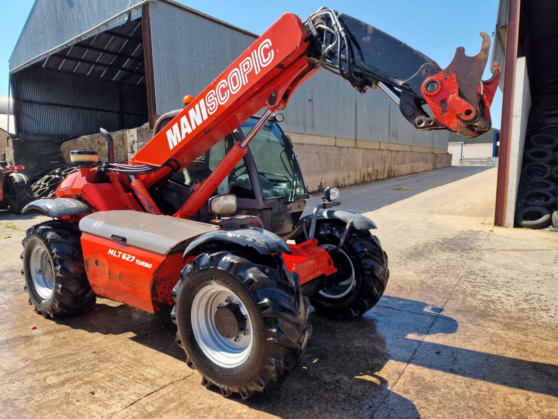 2009 MANITOU MLT 627 TELEHANDLER - 5236 HOURS - V5 AVAILABLE - Image 4 of 9