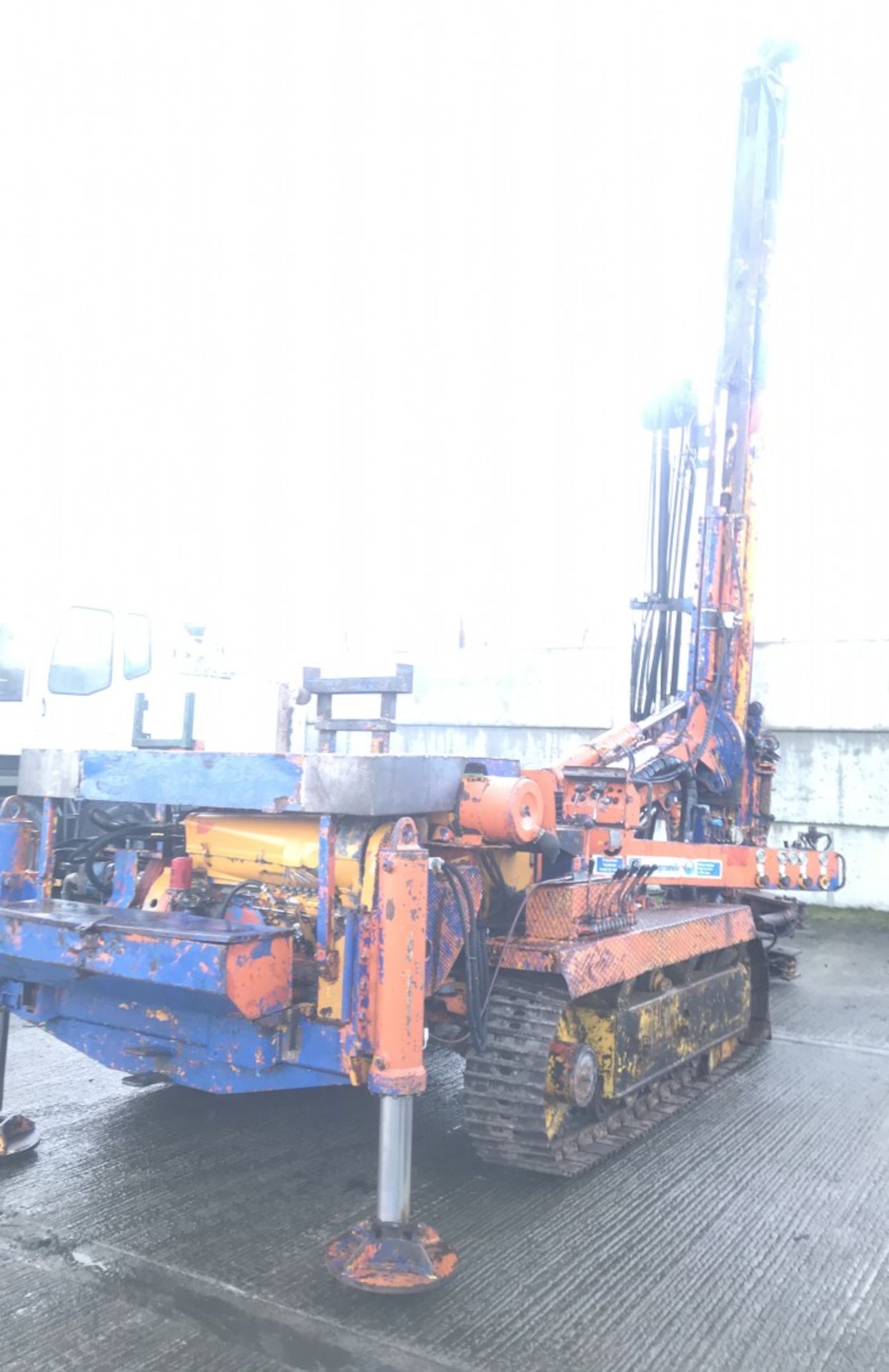 CASAGRANDE C6 TRACKED DRILLING RIG - Image 7 of 13