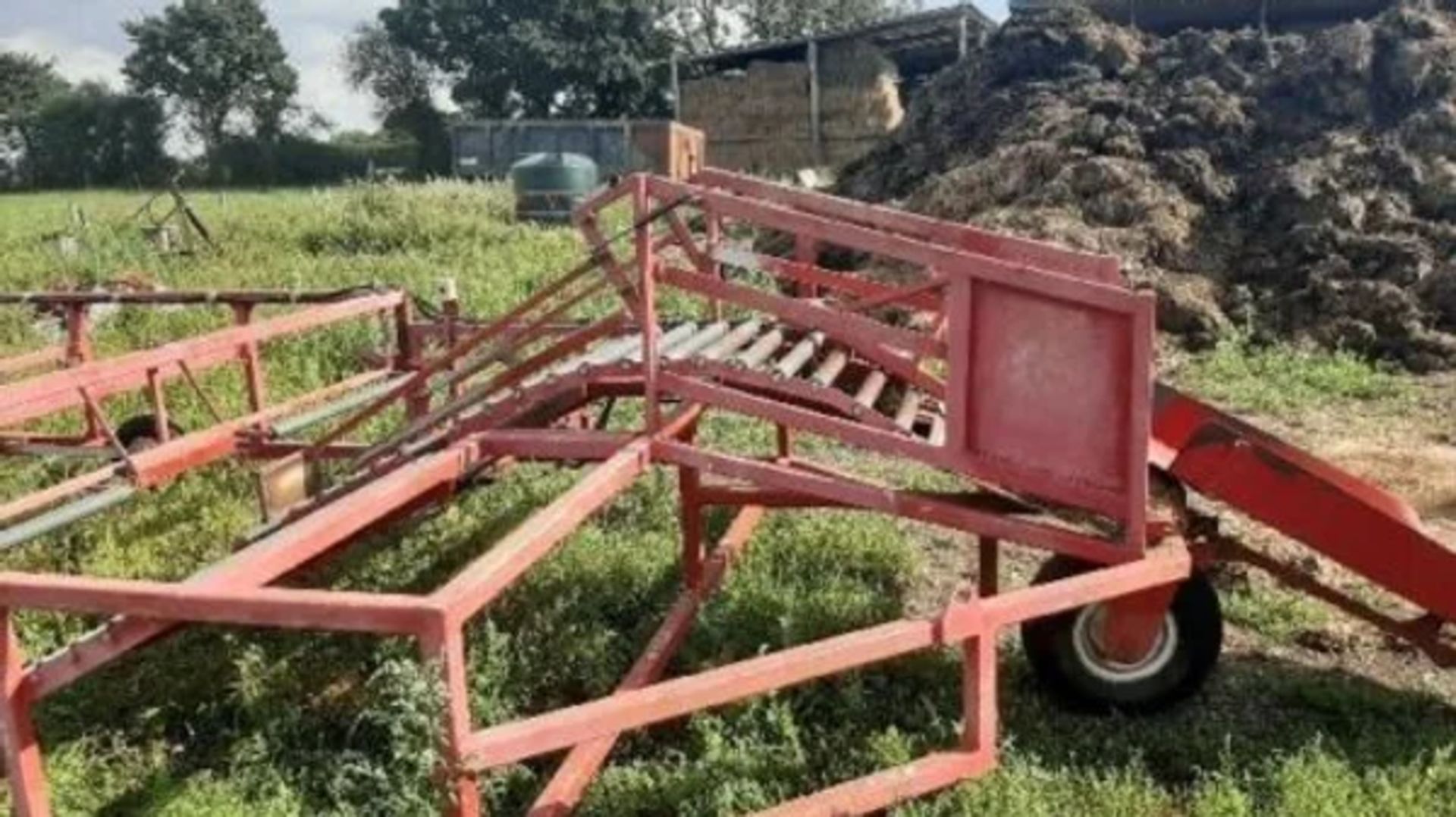 ARMSTRONG FLAT 8 10 12 & 15 BALE SLEDGE /BELT BALE SLEDGE - Image 3 of 5