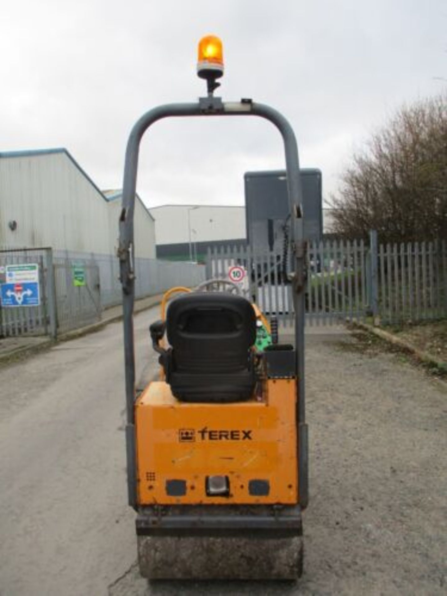 2011 TEREX TV800 VIBRATING ROLLER BOMAG BENFORD 80 RIDE ON DELIVERY 741 HOURS - Image 4 of 10