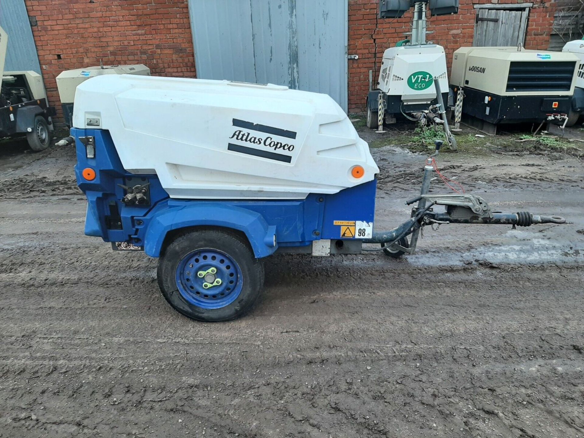 ATLAS COPCO XAS47 COMPRESSOR KUBOTA ENGINE 88CFM - Image 4 of 6