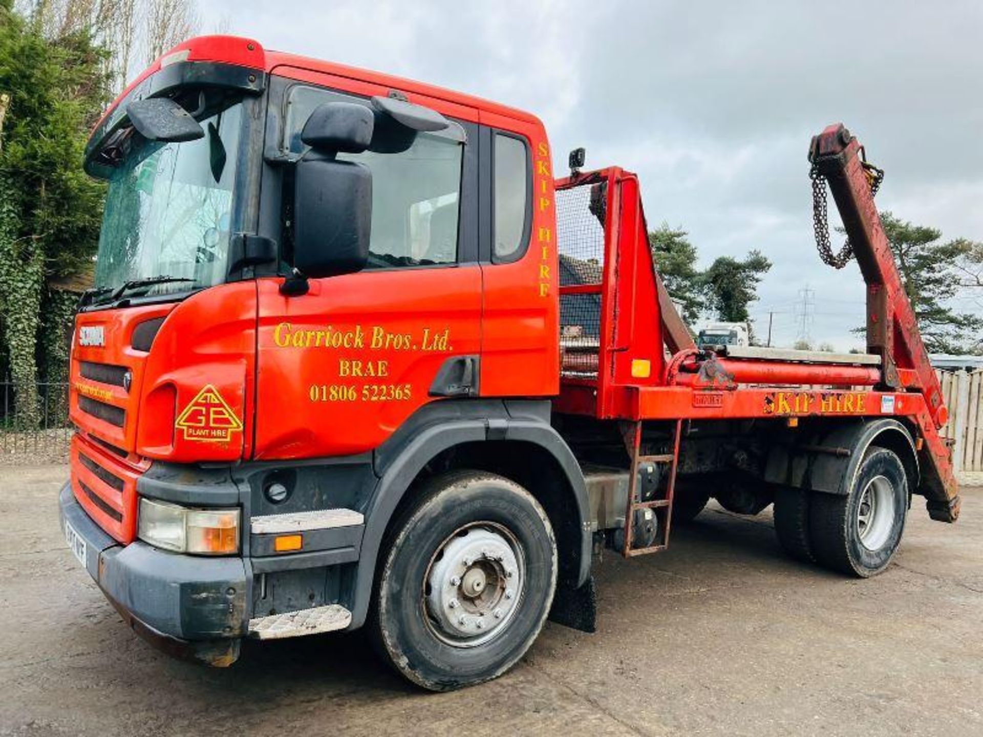 SCANIA 4X2 SKIP LORRY * MOT'D TILL 31ST JULY 2023 , 1 OWNER FROM NEW - Image 5 of 5