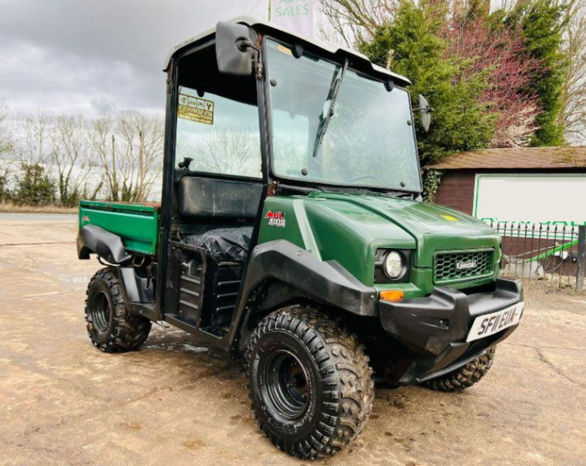 KAWASAKI MULE 4010 DIESEL UTV * YEAR 2011 , ROAD REGISTERED * C/W POWER STEERING