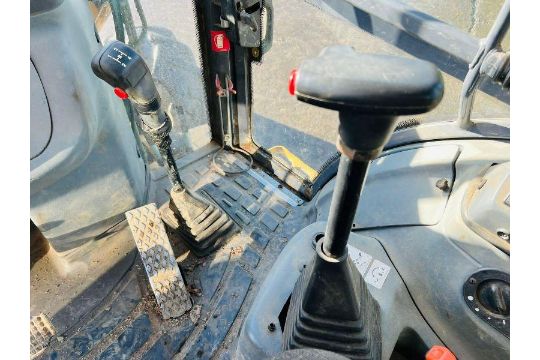 NEW HOLLAND NH85 4WD BACKHOE DIGGER C/W REAR QUICK HITCH & EXTENDING DIG. - Image 7 of 17