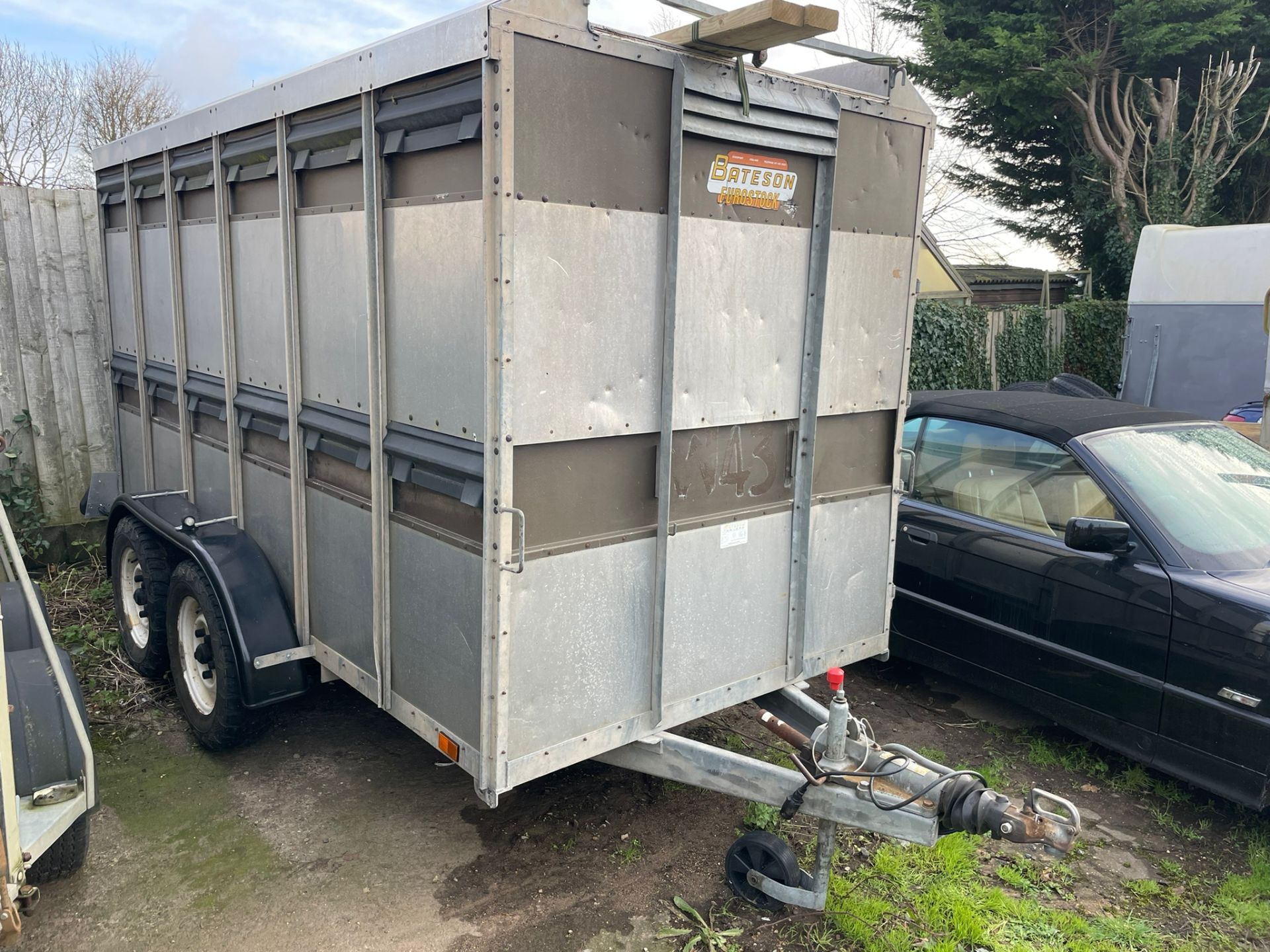 BATESON 12 FOOT CATTLE TRAILER