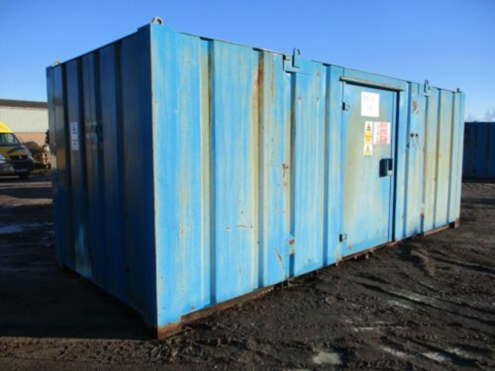 20 FT FEET FOOT SECURE BUNDED SHIPPING CONTAINER SPRAY CHEMICAL STORE DELIVERY - Image 4 of 10