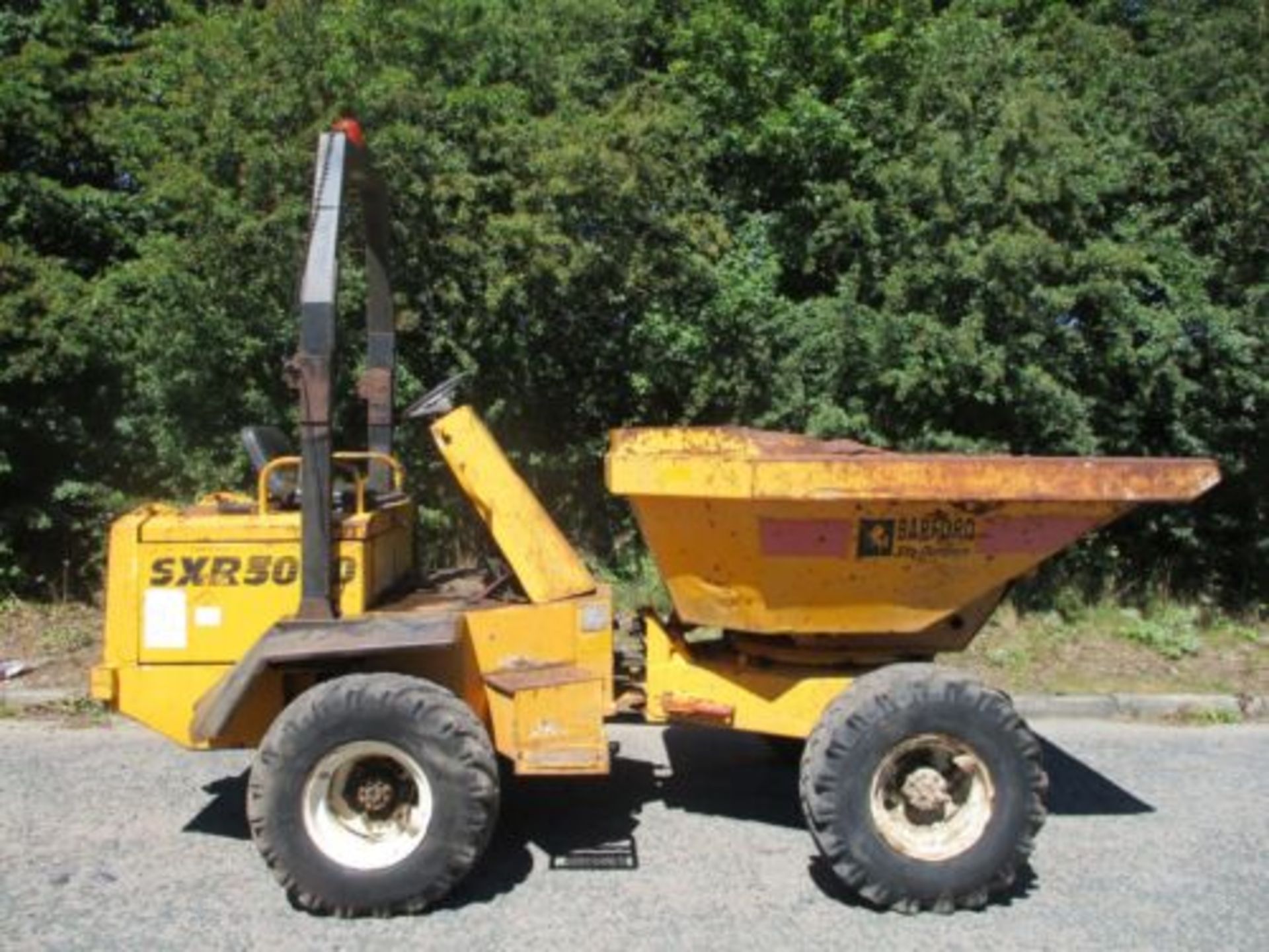 BARFORD SXR3000 3 TON SWIVEL SKIP DUMPER TEREX BENFORD DELIVERY THWAITES - Image 5 of 10