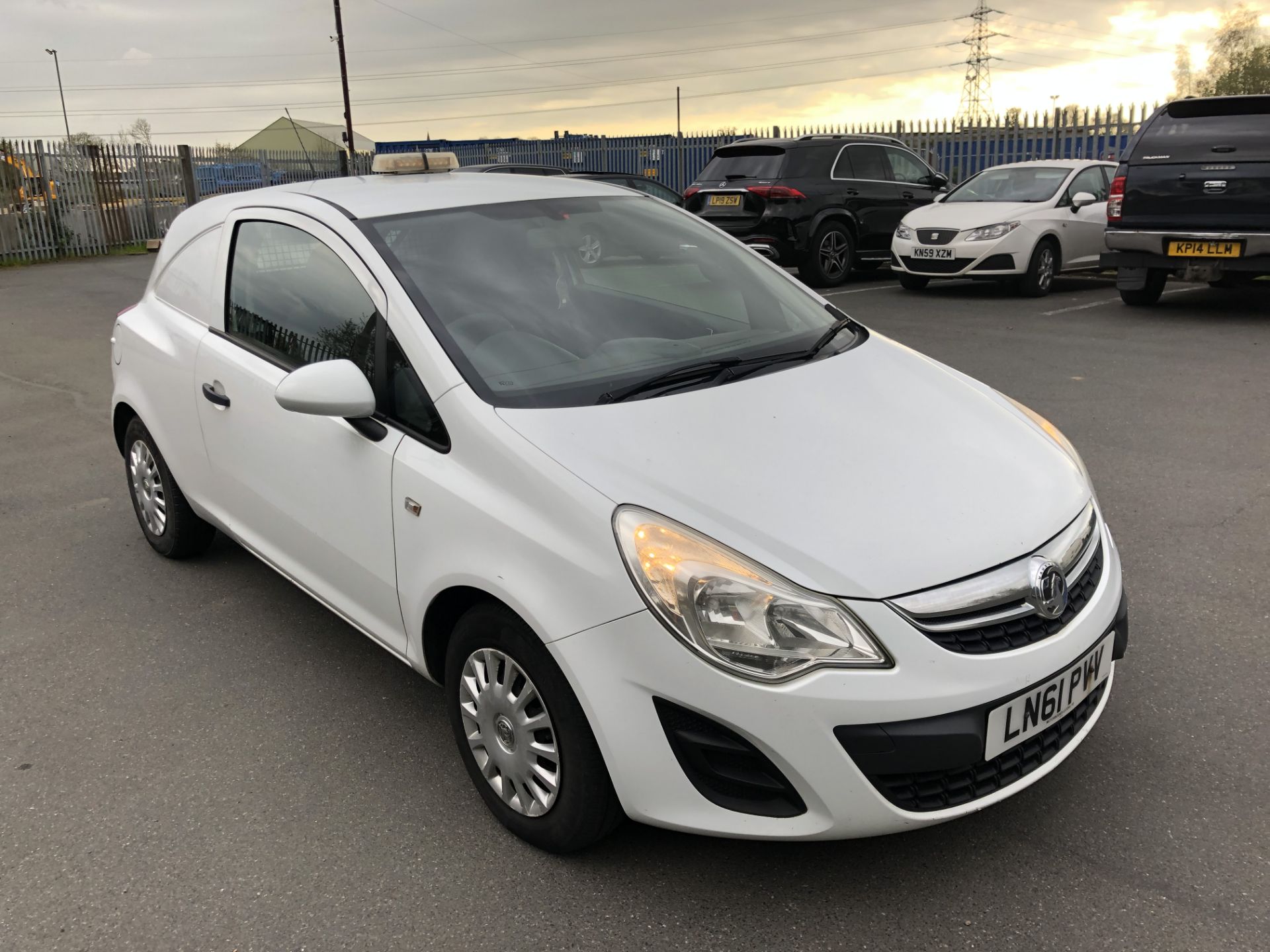 2011 VAUXHALL CORSA 1.3 CDTI ECOFLEX VAN - 154,000 MILES - 1 KEY