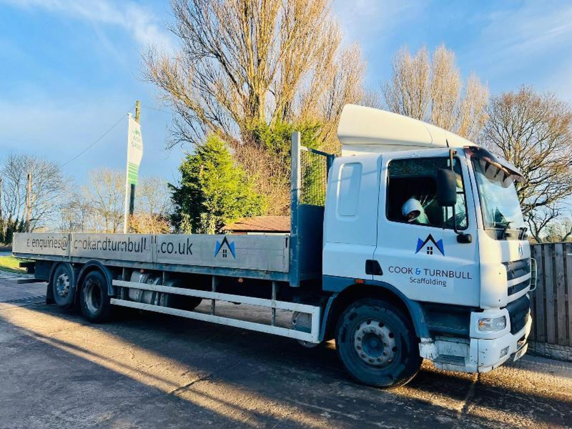 DAF LF 6X2 DROP SIDE LORRY C/W REAR LIFT - Image 5 of 12