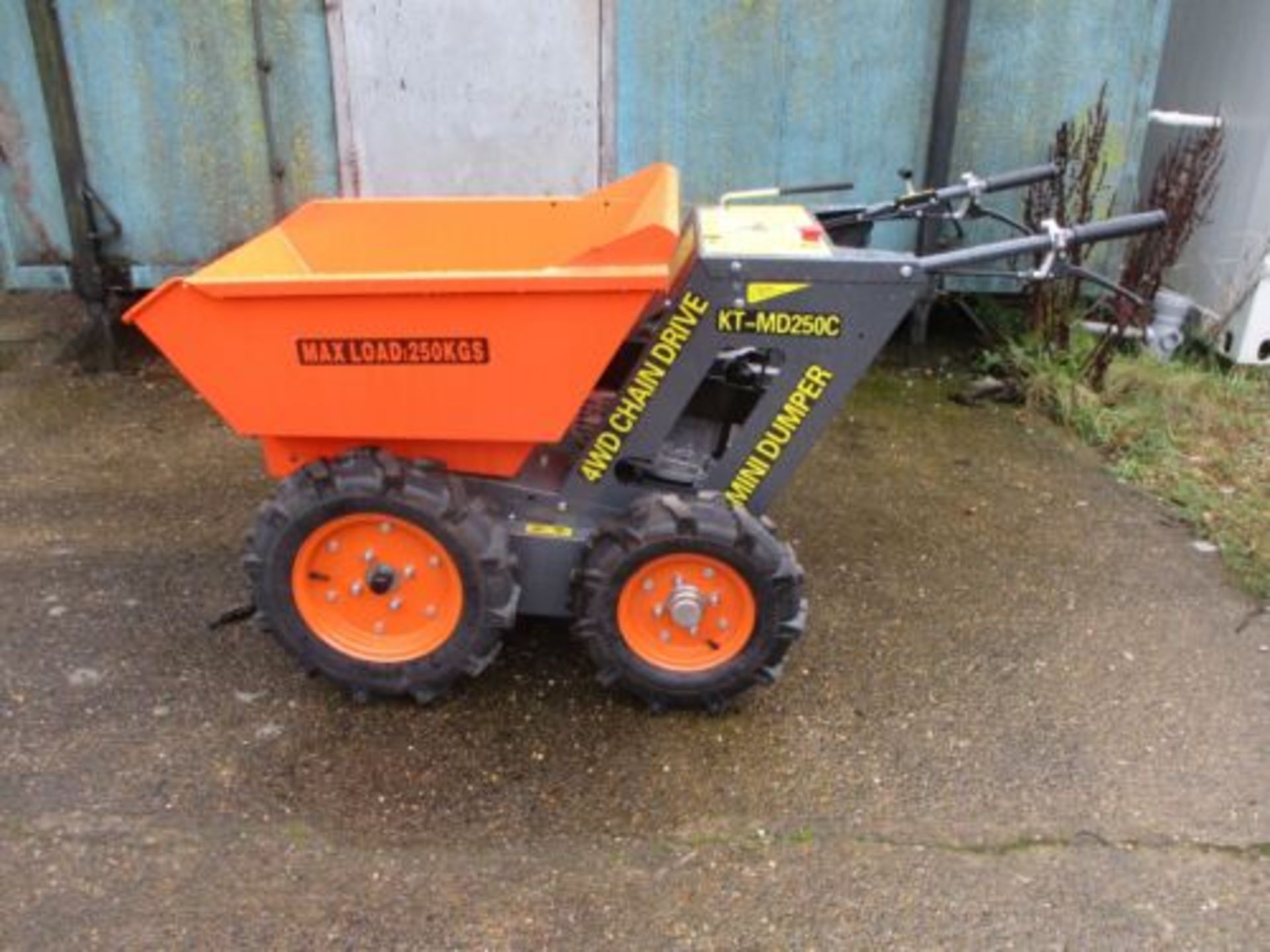 UNUSED KONSTANT 0.25 TON DUMPER POWER BARROW TRACKED DUMPER POWERED 4X4 DELIVER