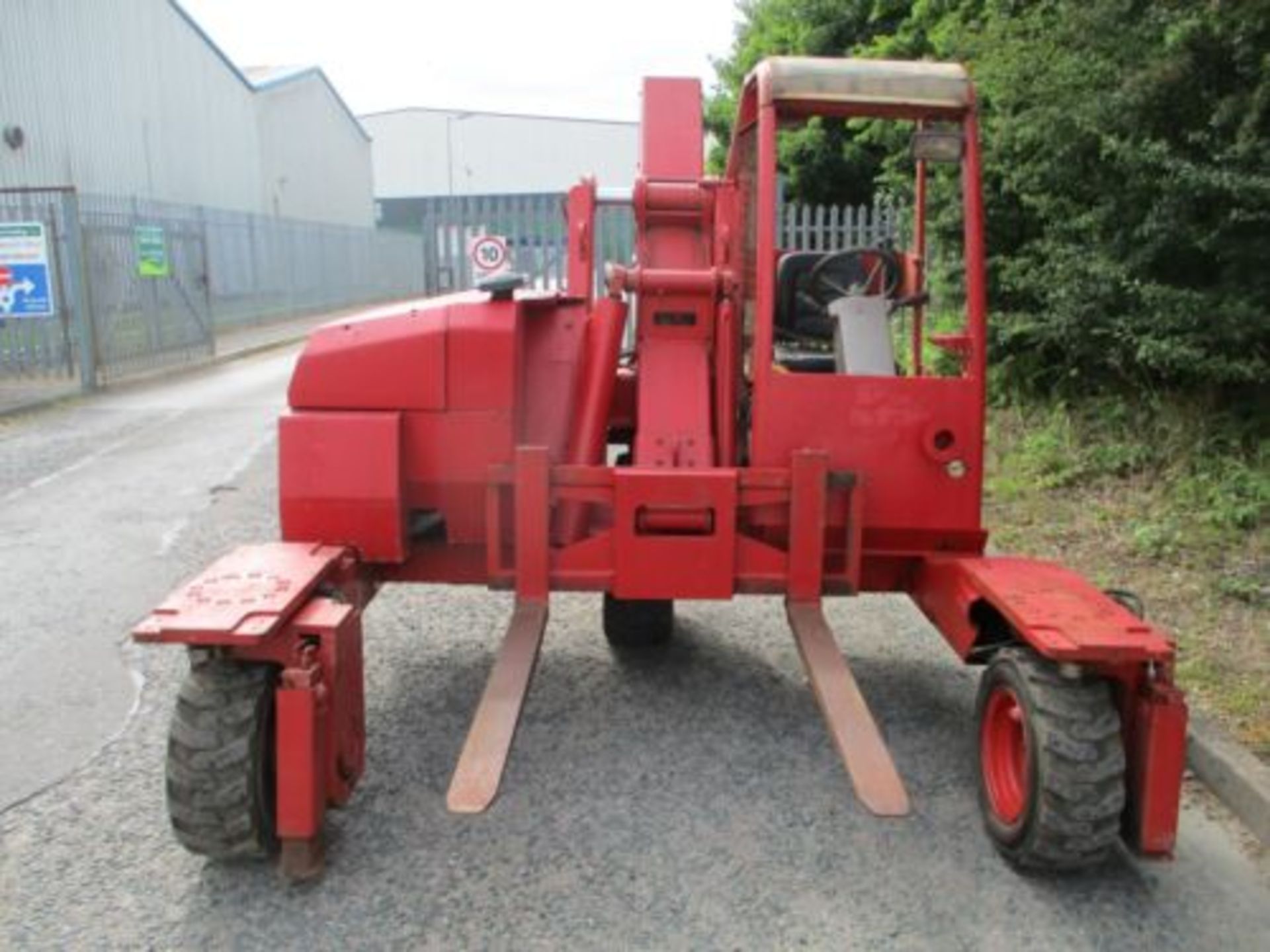 MANITOU TMT MOFFETT MOUNTY FORK LIFT FORKLIFT 4 WAY SIDE LOADER COMBI LIFT TRUCK - Image 4 of 12