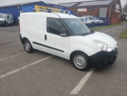 2013/63 VAUXHALL COMBO 2300 L1H1 CDTI VAN - 66K MILES - ROOF RACK.