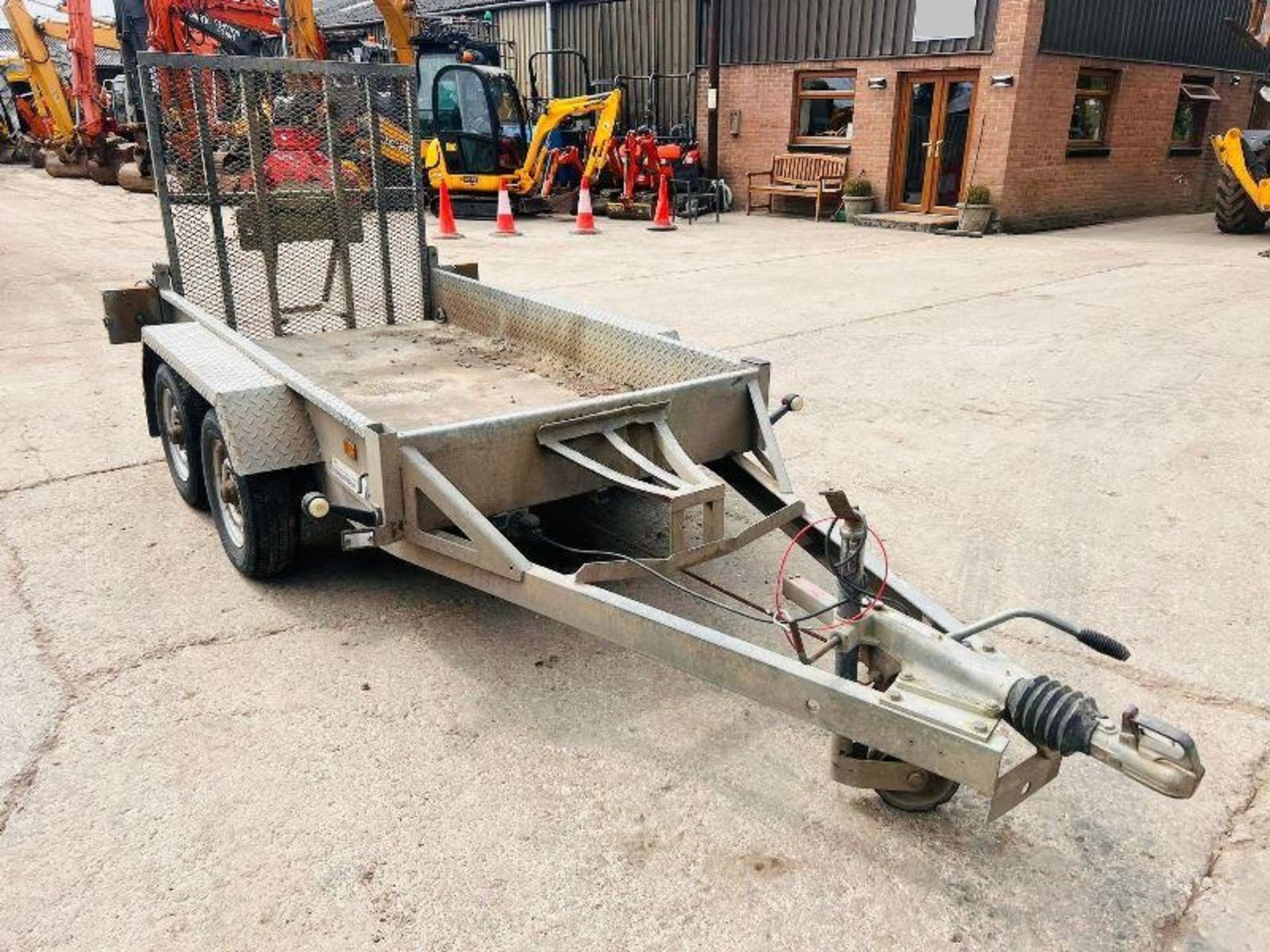 INDESPENSION TWIN AXLE 8FT X 4FT PLANT TRAILER *YEAR 2007* C/W LOADING RAMP - Image 2 of 12