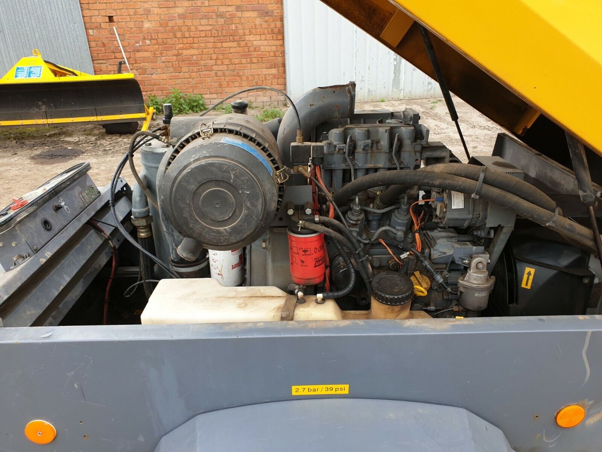 ATLAS COPCO XAS 47 DIESEL COMPRESSOR GENERATOR - Image 8 of 8