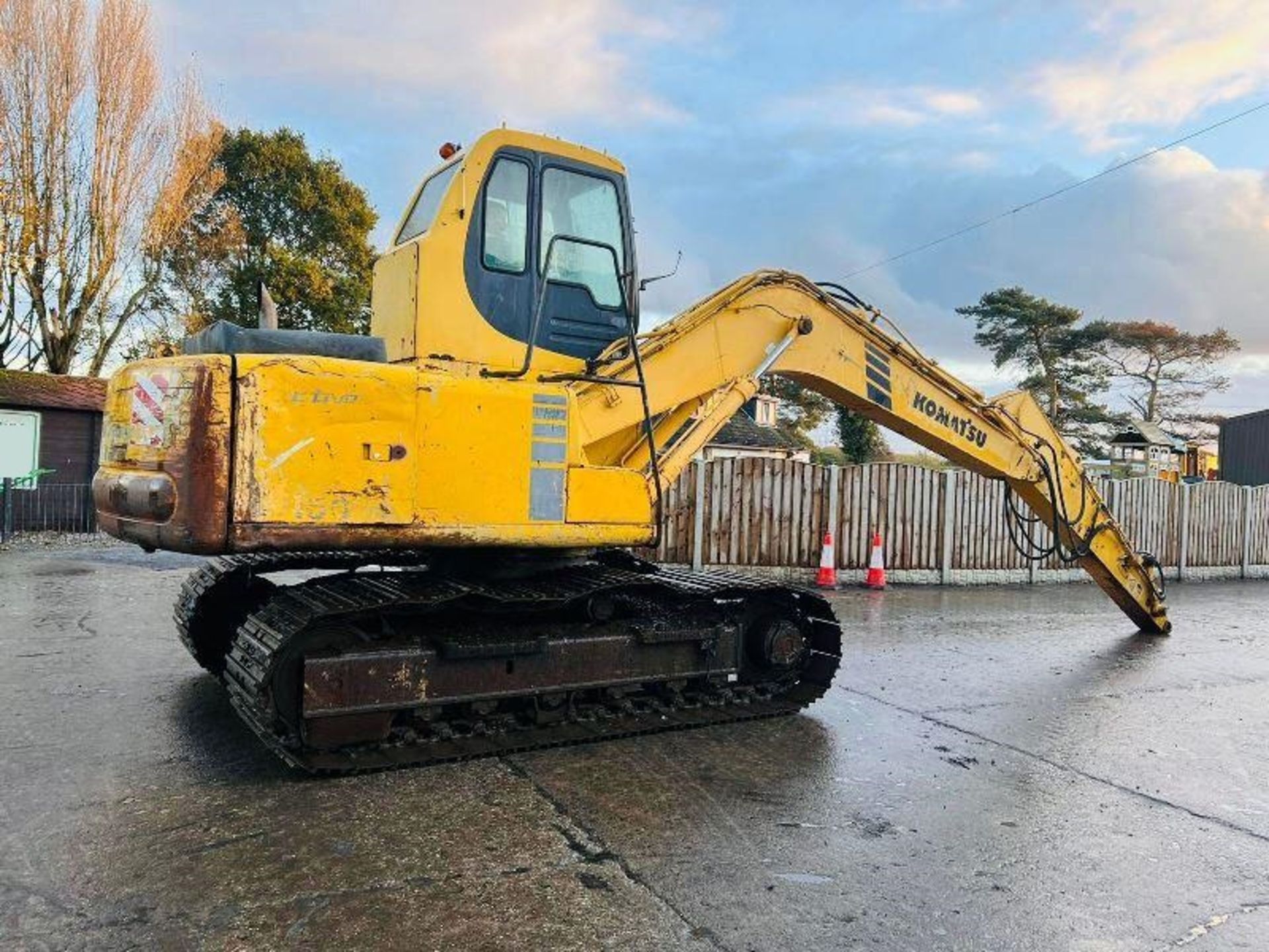 KOMATSU PC160-6K HIGH RISED CABIN EXCAVATOR C/W TURBO - Image 3 of 12