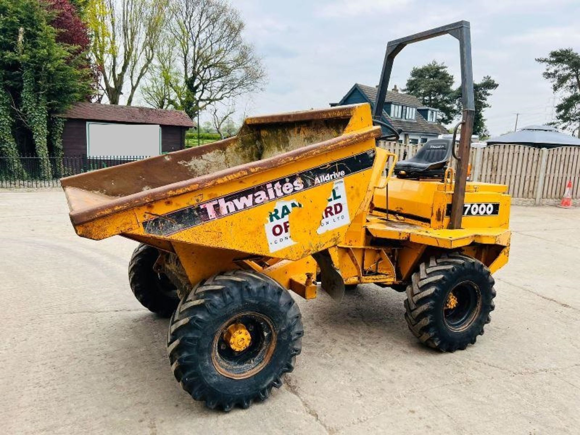 THWAITES ALLDRIVE 7000 4WD DUMPER *YEAR 1996* C/W ROLE BAR - Image 8 of 16