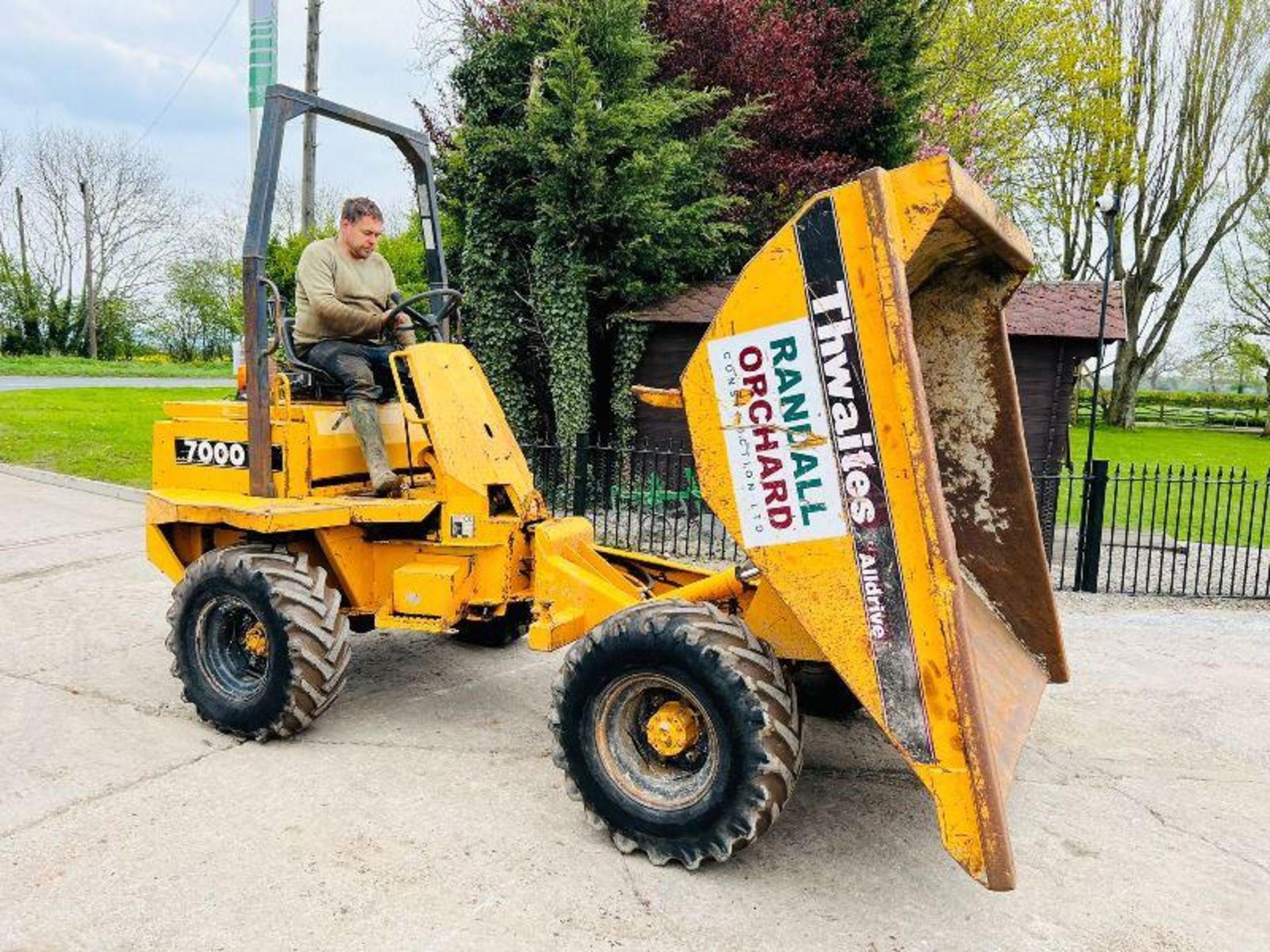 THWAITES ALLDRIVE 7000 4WD DUMPER *YEAR 1996* C/W ROLE BAR - Image 7 of 16