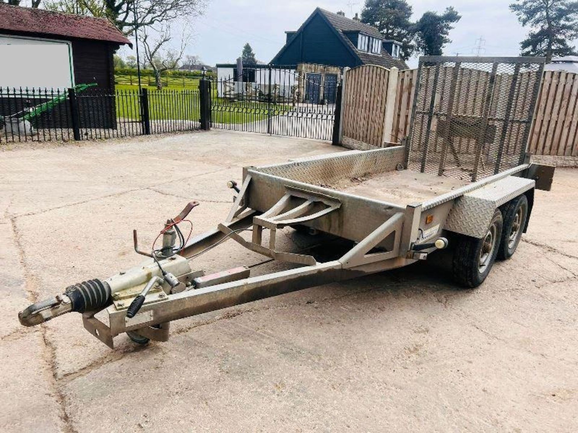 INDESPENSION TWIN AXLE 8FT X 4FT PLANT TRAILER *YEAR 2007* C/W LOADING RAMP - Image 11 of 12