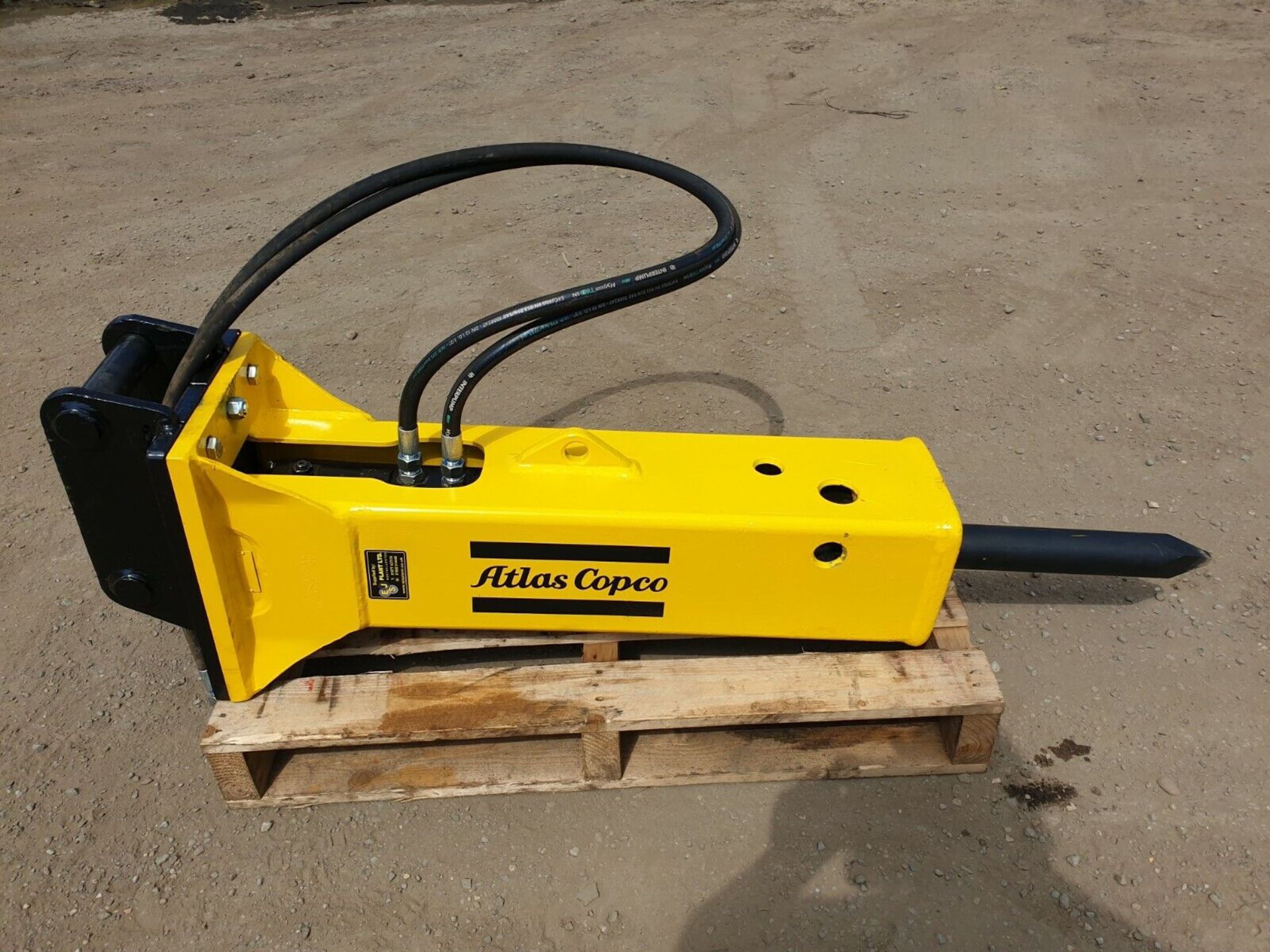 ATLAS COPCO RX4 HYDRAULIC BREAKER PECKER MINI DIGGER - Image 4 of 5