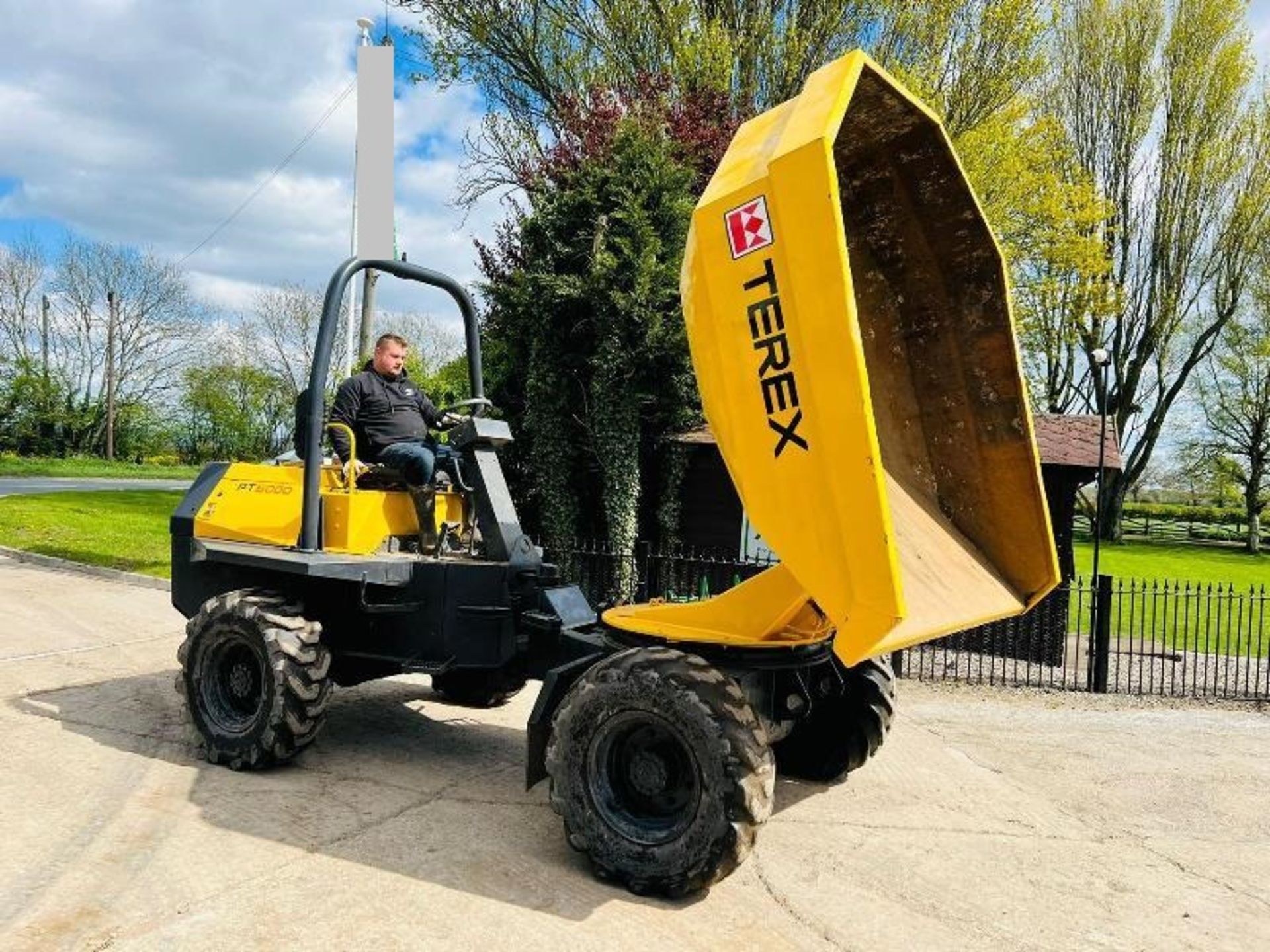 TEREX PT6000 4WD SWIVEL TIP DUMPER C/W ROLE BAR - Image 13 of 19