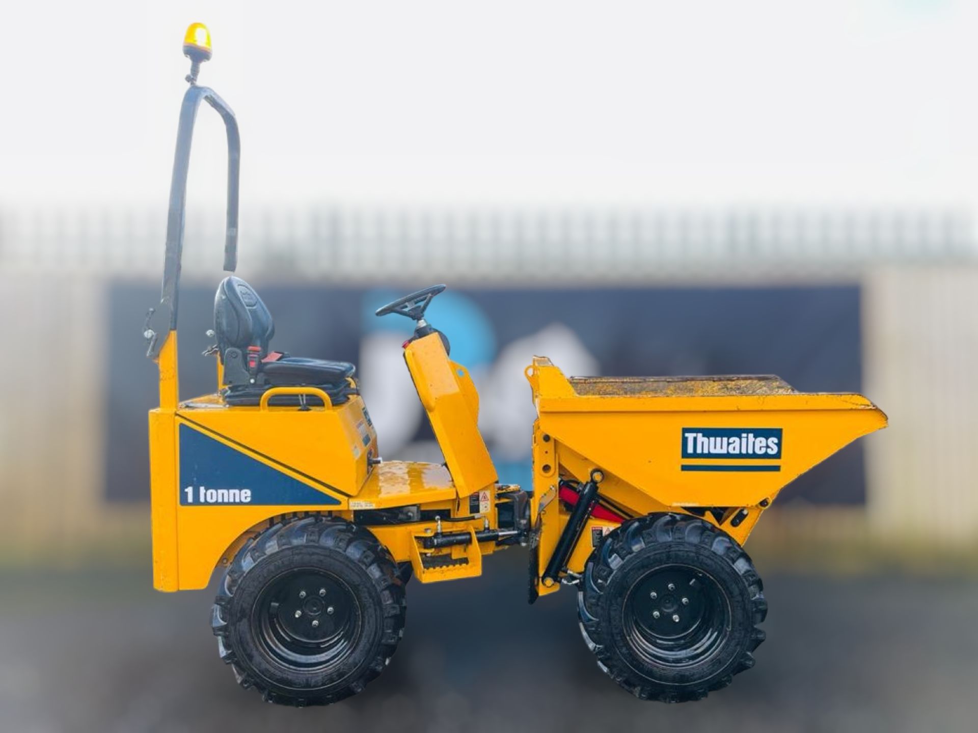 THWAITES 1 TON HIGH TIP 2019 - ONLY 456 HOURS - Image 6 of 15