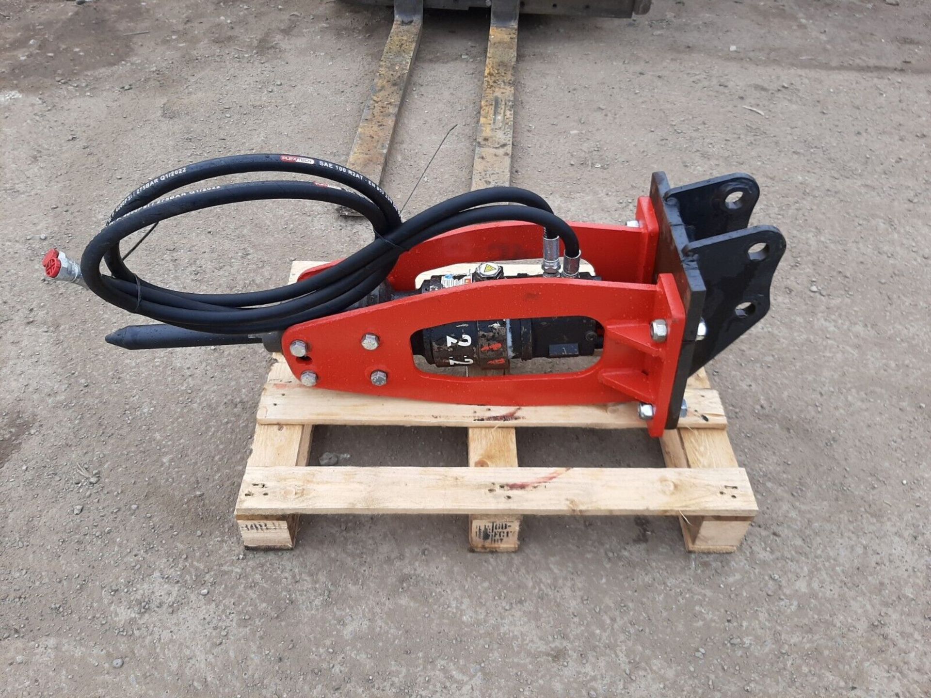 RAMMER 222 HYDRAULIC BREAKER