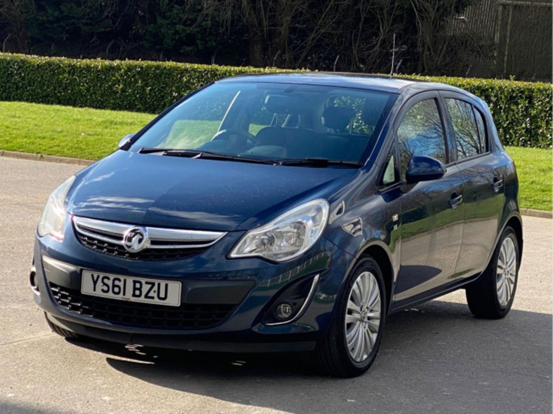 VAUXHALL CORSA 1.3 CDTI ECOFLEX EXCITE EURO 5 5DR (A/C) (2011) - Image 11 of 38