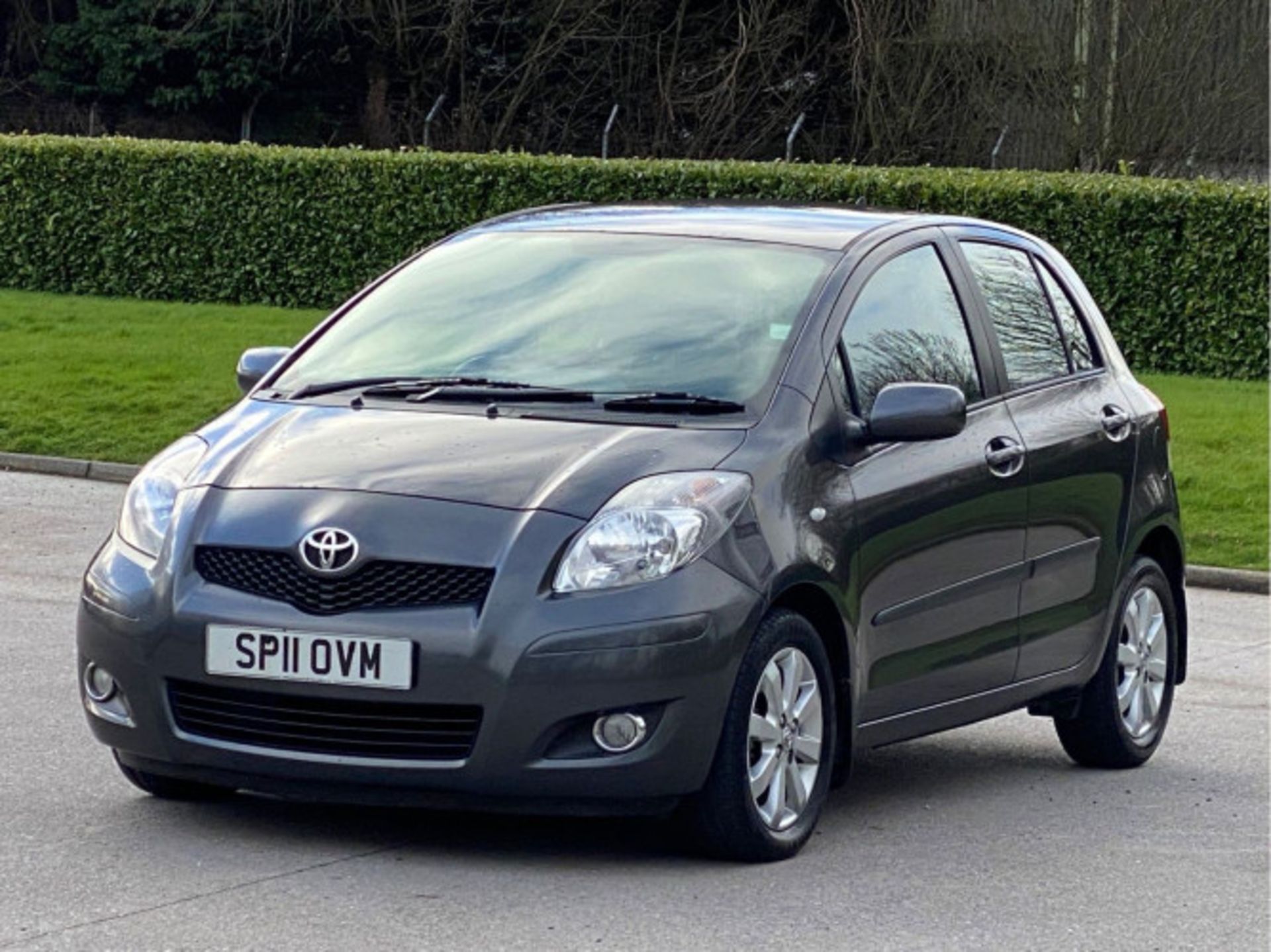 TOYOTA YARIS 1.33 DUAL VVT-I T SPIRIT EURO 5 (S/S) 5DR (2011) - Image 4 of 60